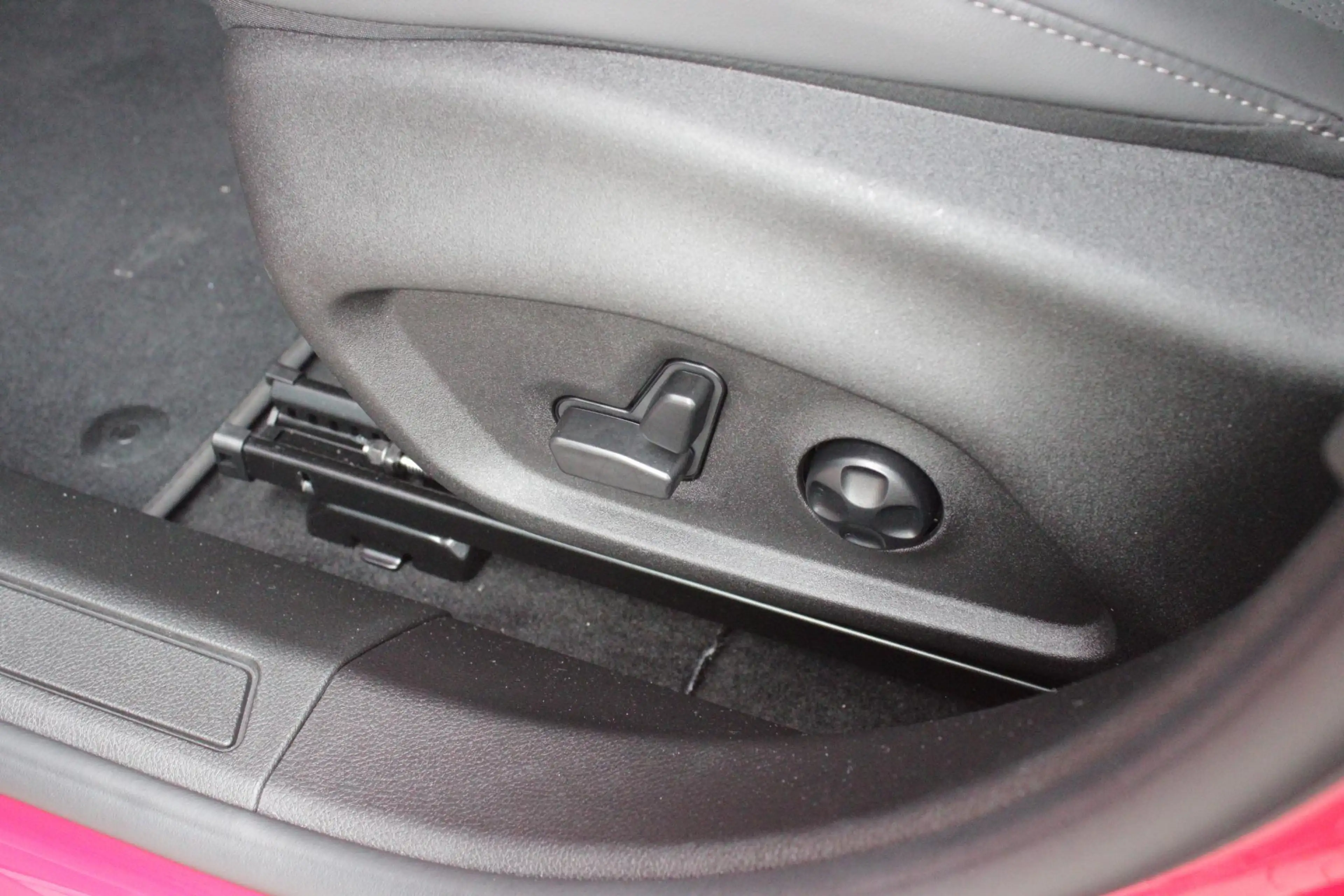 Alfa Romeo Tonale 1.3T PHEV 280PK EDIZIONE BUSINESS | AFNEEMBARE TRE — photo 26
