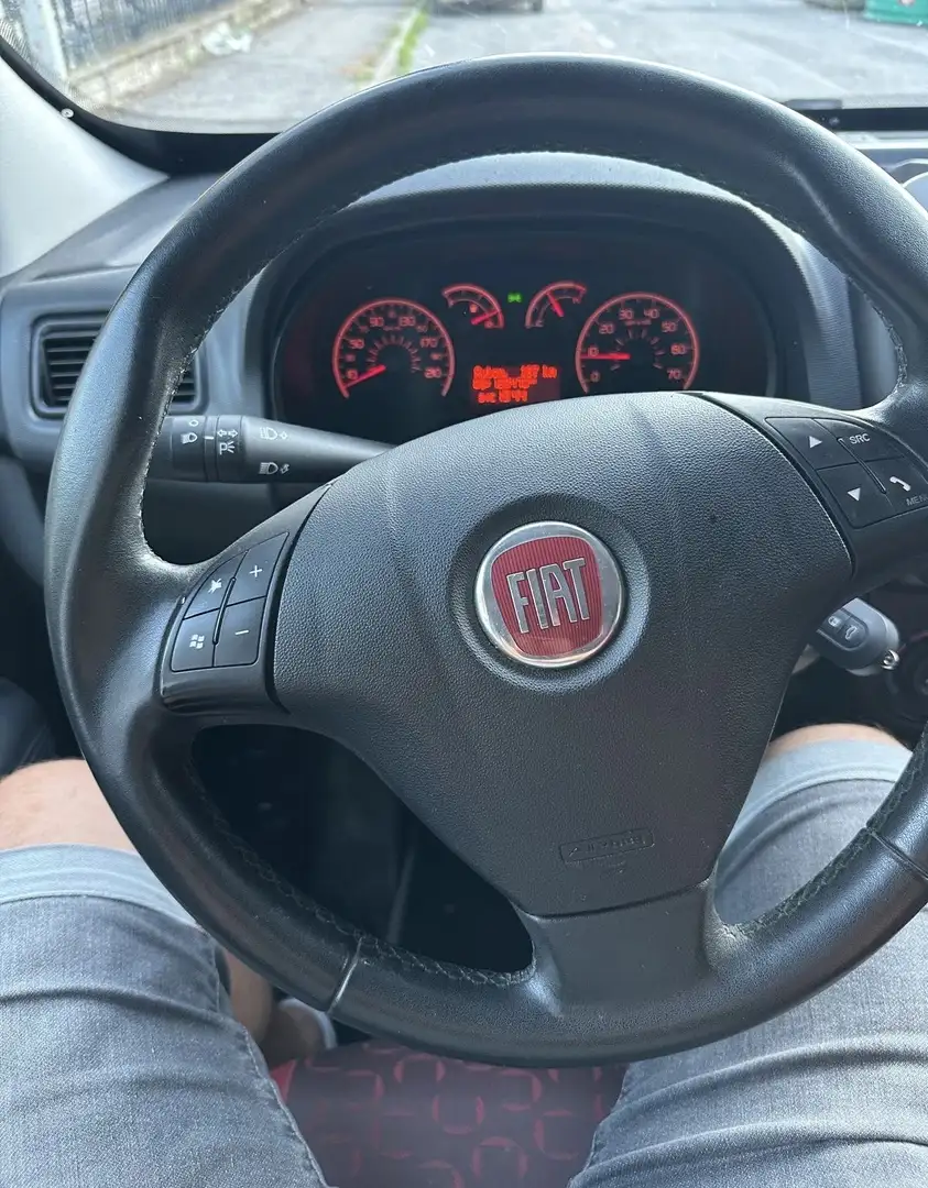 Fiat Doblo 1.6 mjt 16v Emotion 90cv - 1