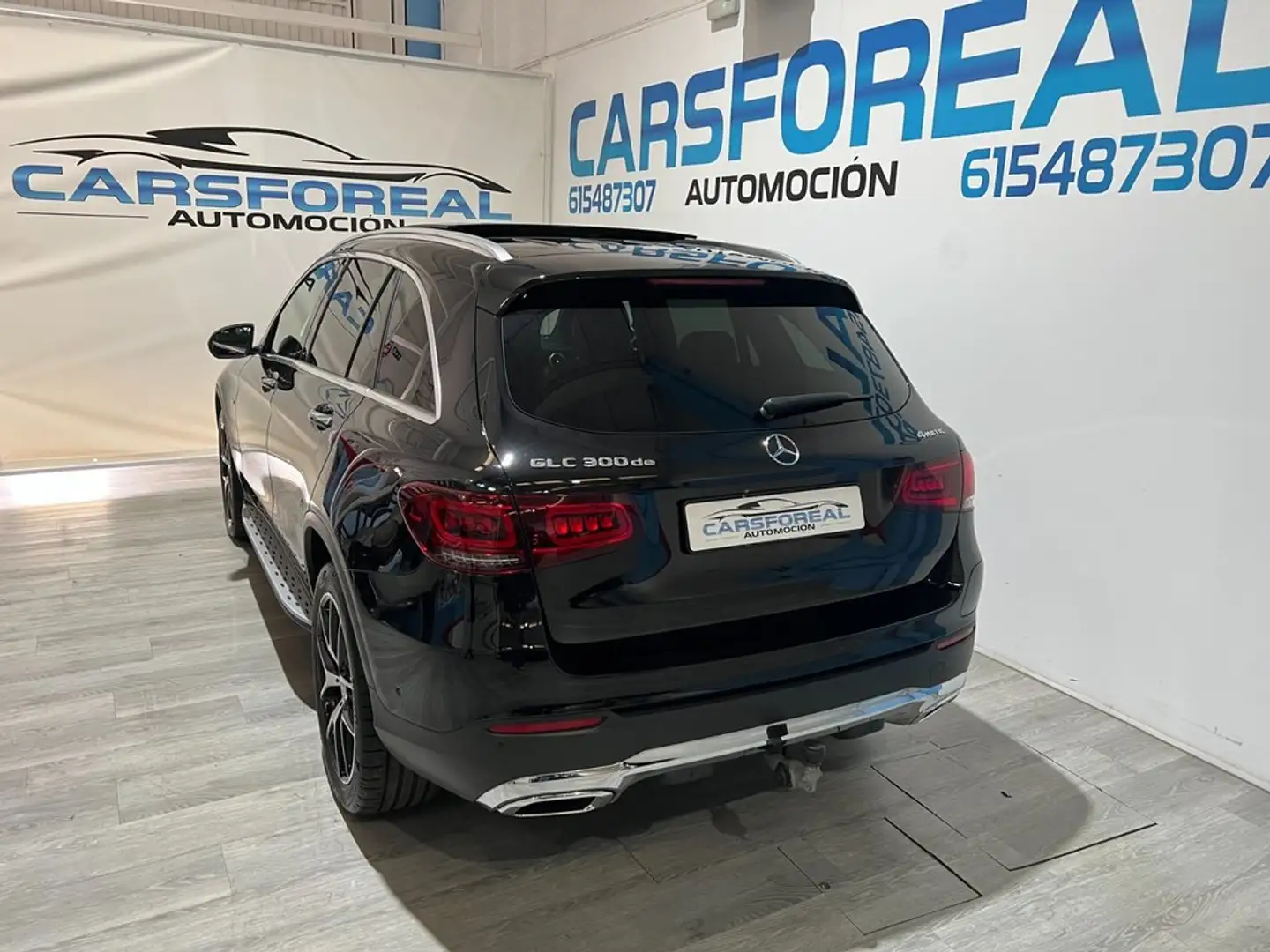 Mercedes-Benz GLC 300 de 4MATIC Negro - 2