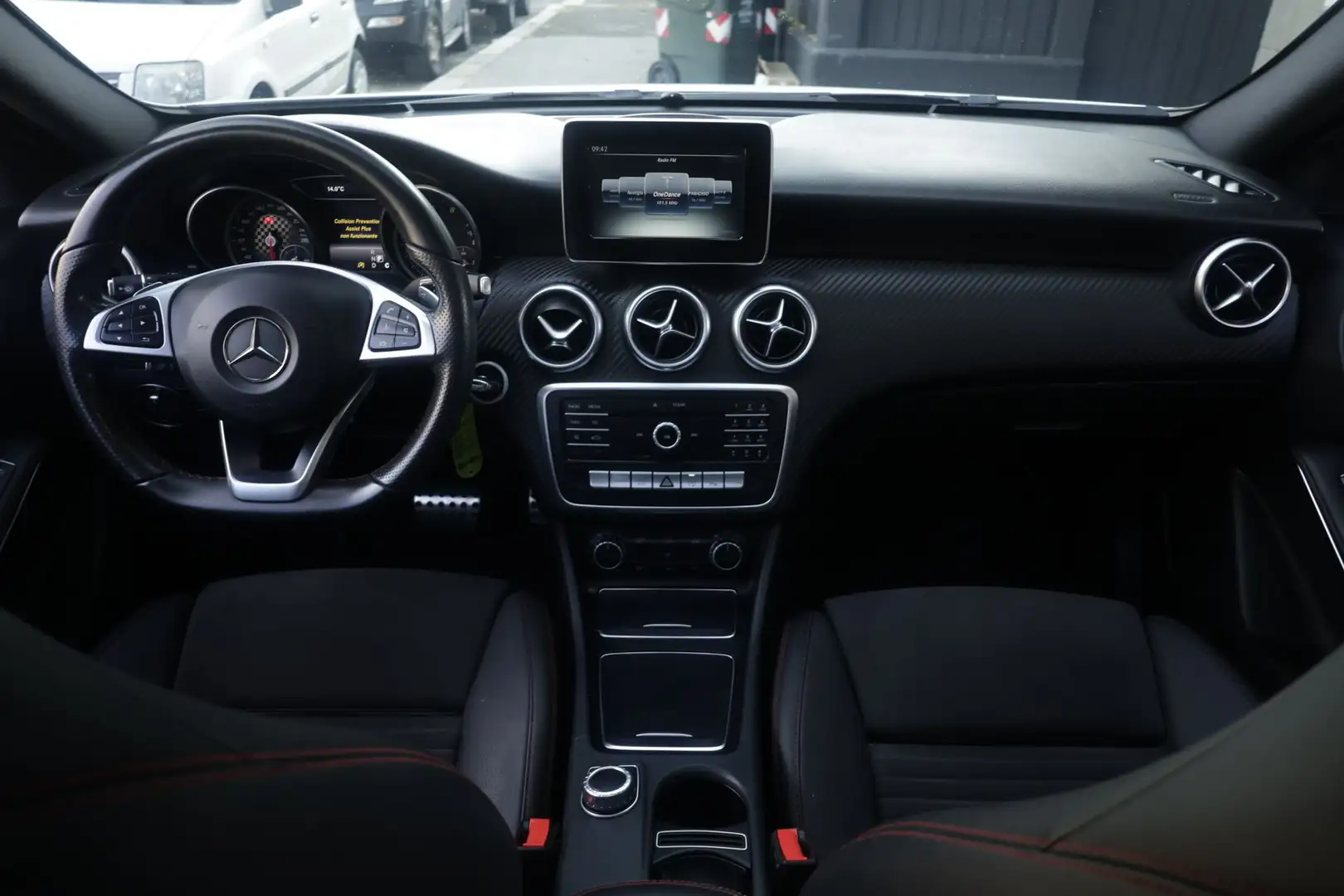 Mercedes-Benz A 250 Mercedes-Benz Classe A 250 4Matic Automatic Premi Alb - 2