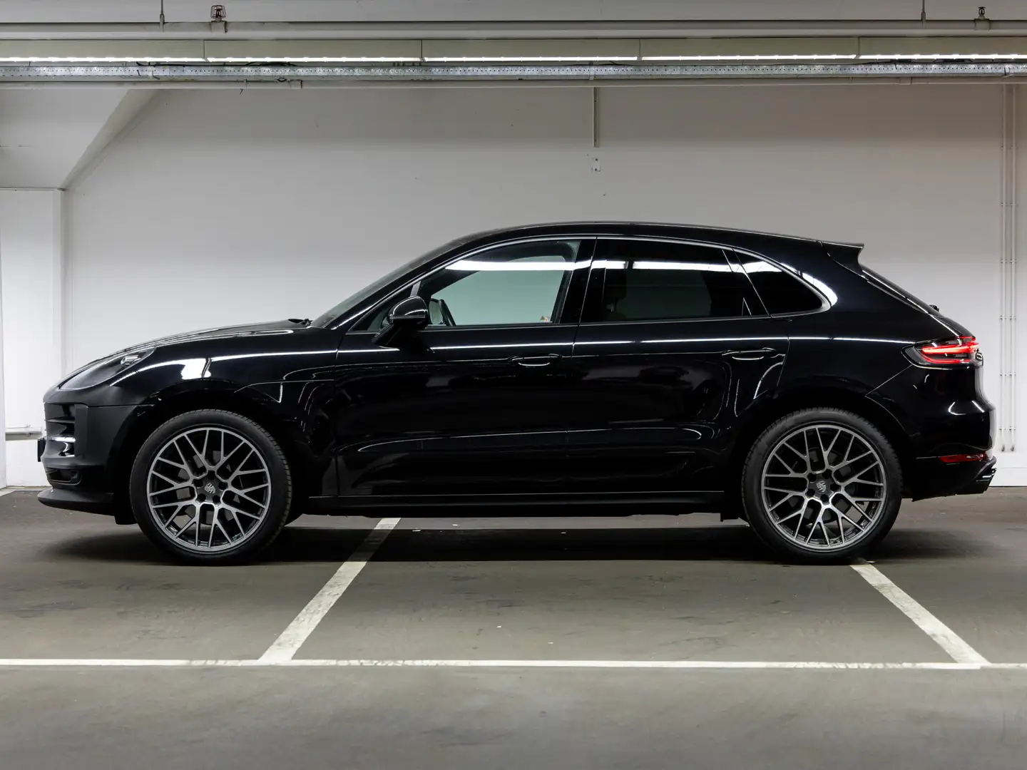 Porsche Macan Noir - 2