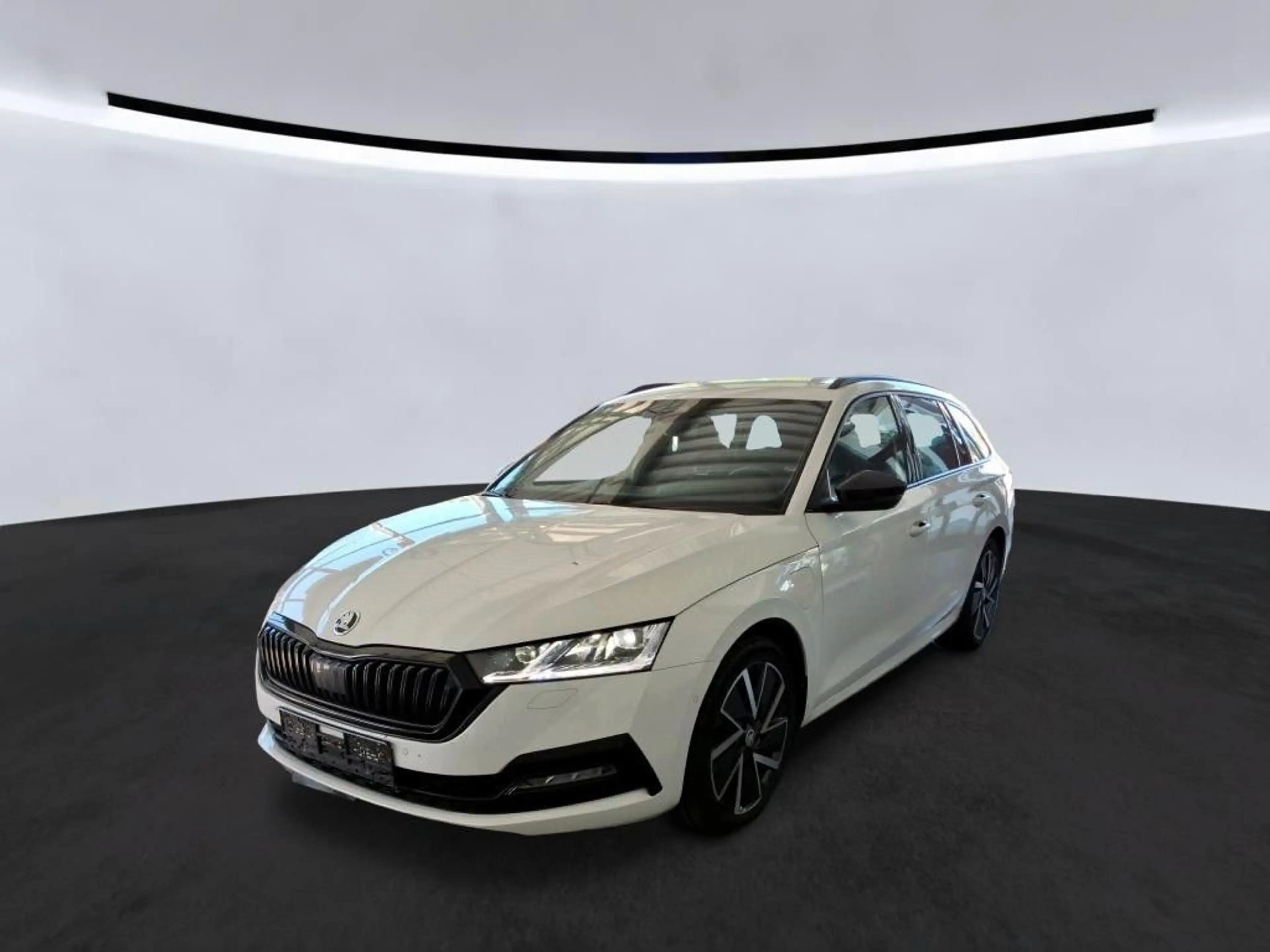 Skoda Octavia Combi Sportpaket 1.4e/TSI Navi SHZ AHK