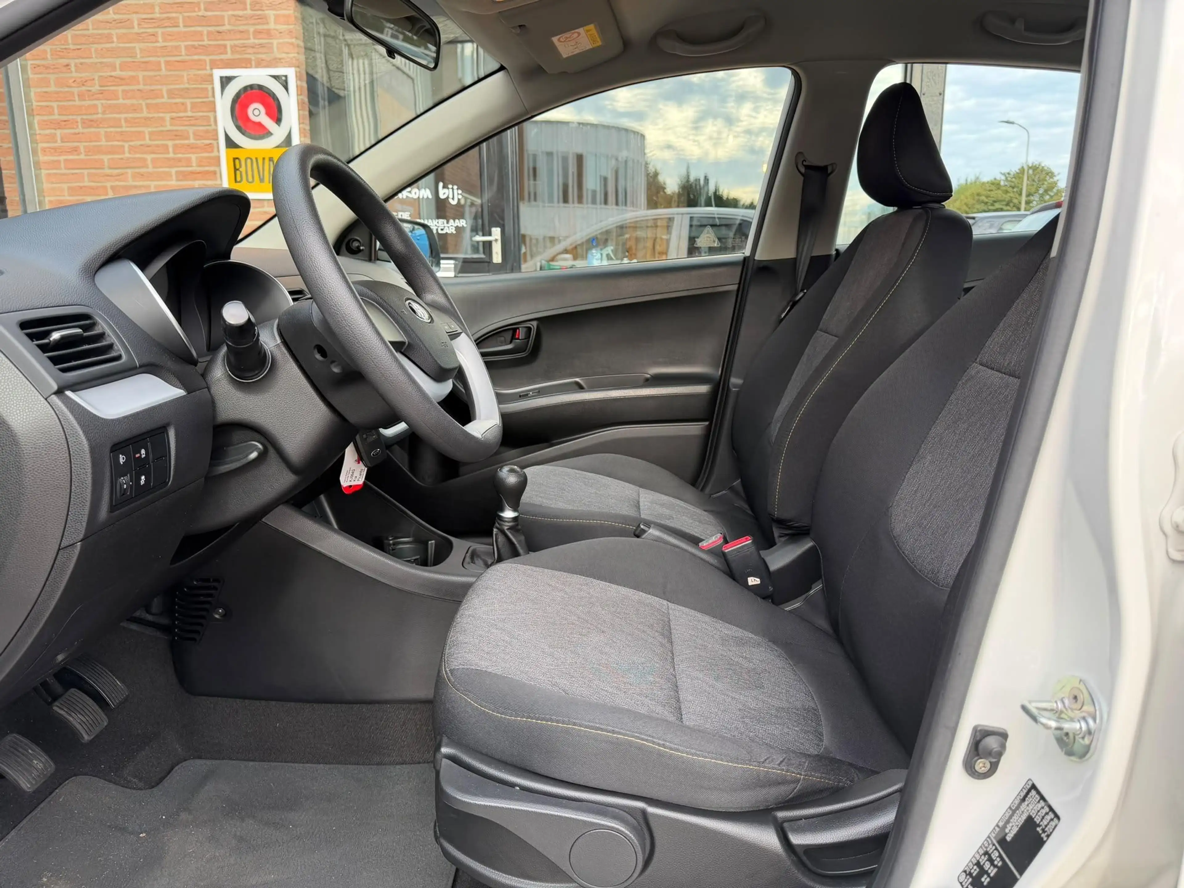 Kia Picanto 1.0 CVVT Summer Edition | SLECHTS 59.094 | AIRCO | — photo 17