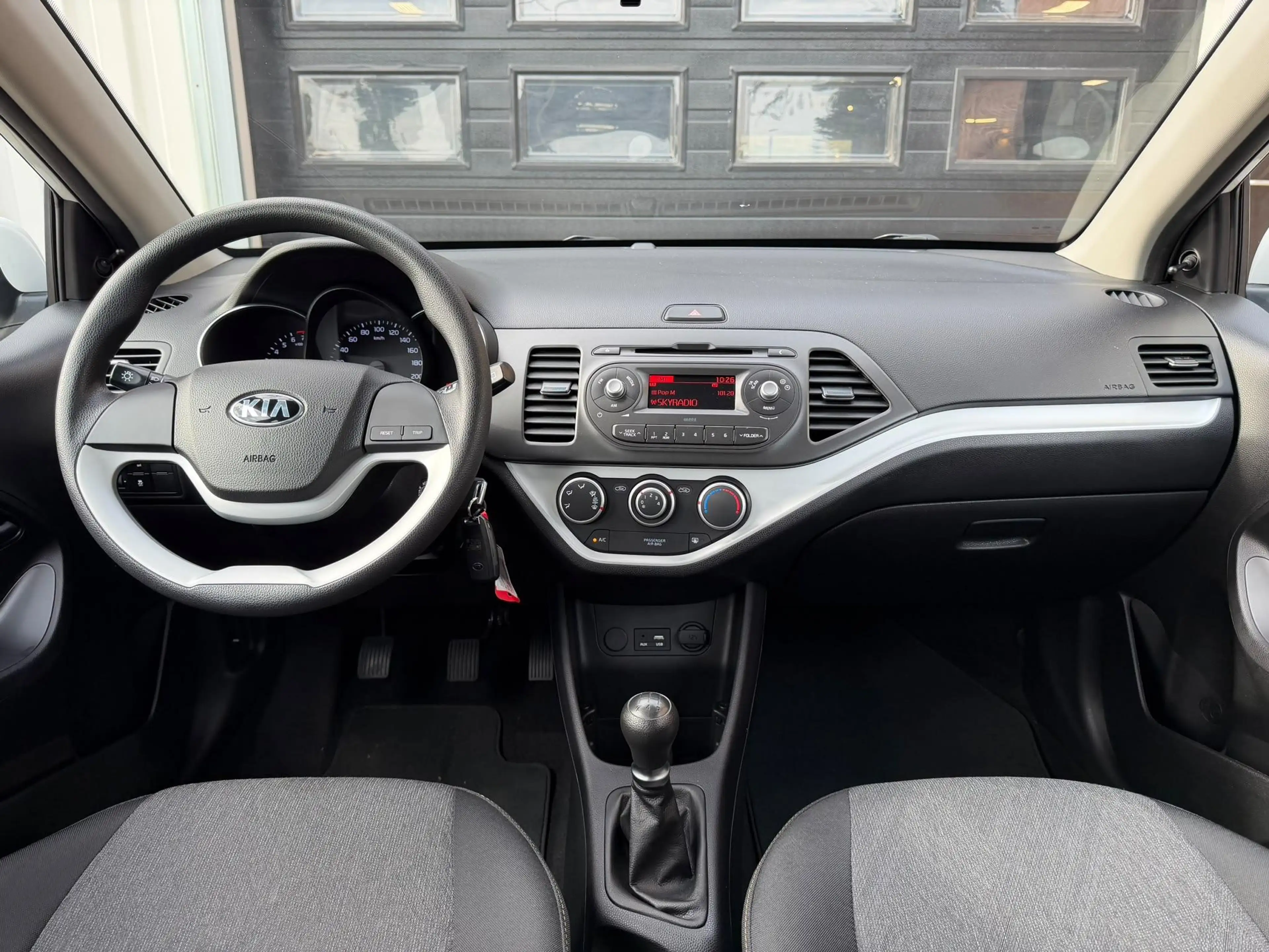 Kia Picanto 1.0 CVVT Summer Edition | SLECHTS 59.094 | AIRCO | — photo 25
