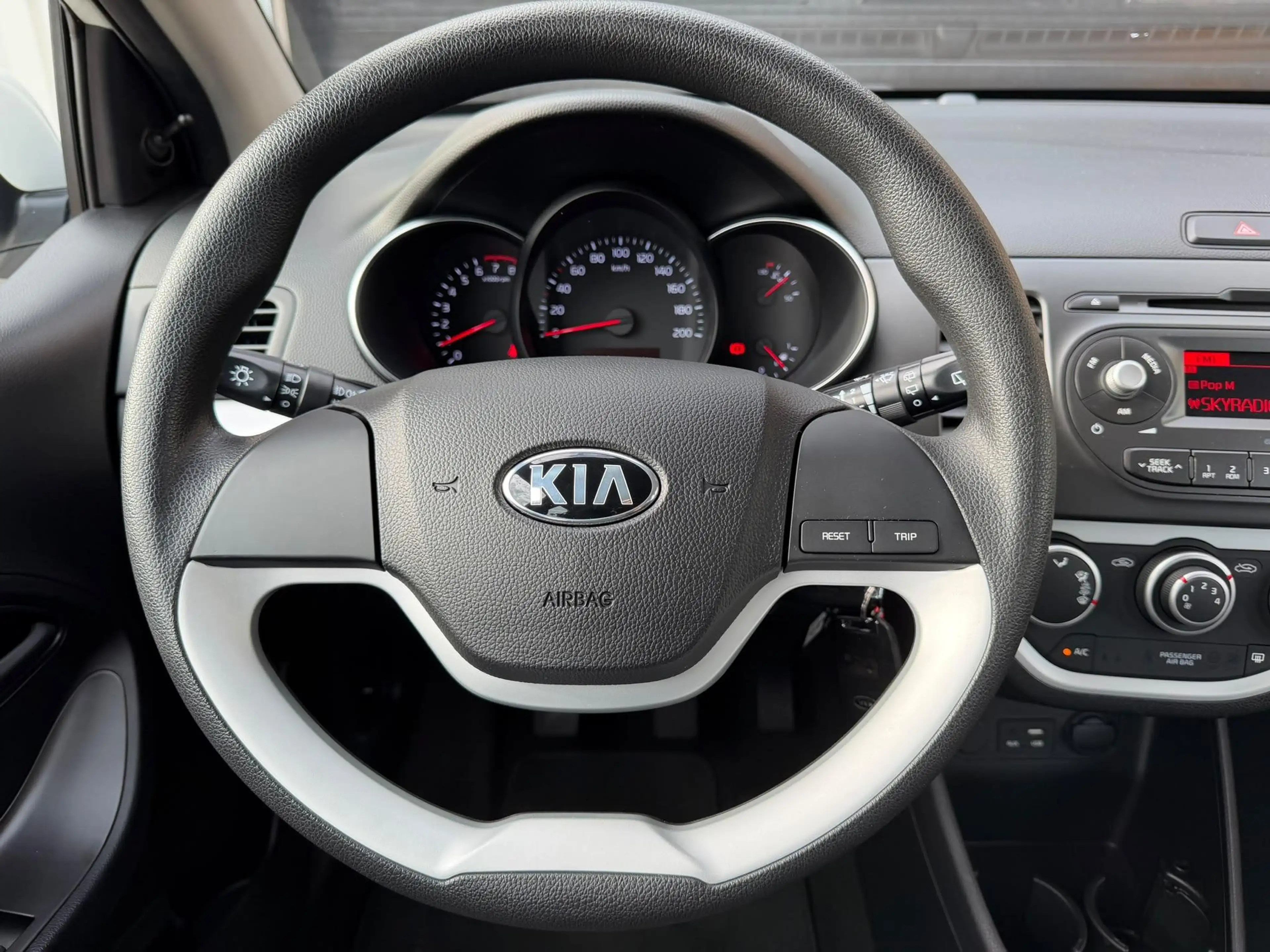 Kia Picanto 1.0 CVVT Summer Edition | SLECHTS 59.094 | AIRCO | — photo 27