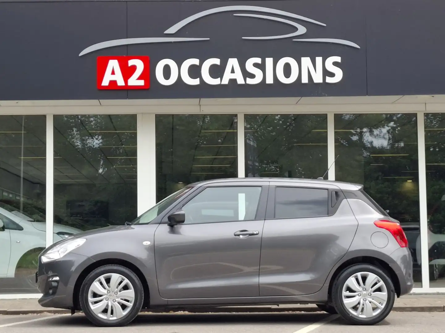 Suzuki Swift 1.2 4 Cilinder Camera/Bluetooth/Stoelverwarming/Ai Grijs - 2