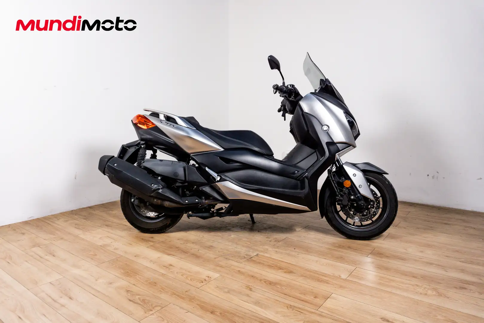 Yamaha X-Max 400 - 1