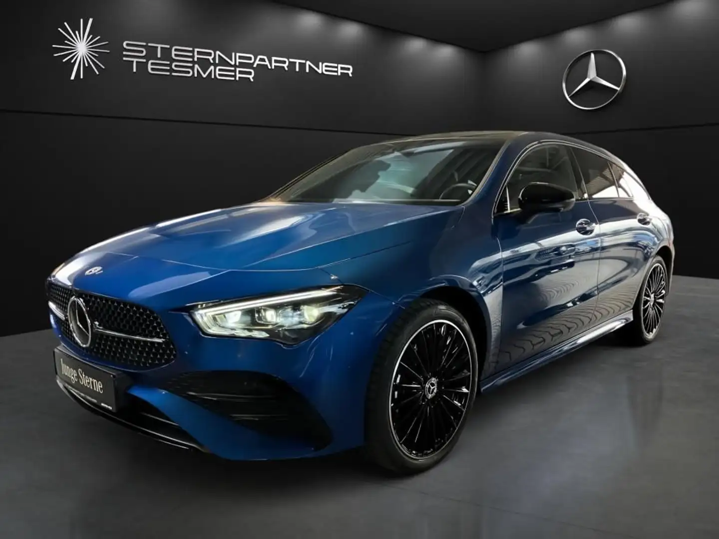 Mercedes-Benz CLA 250 CLA 250 e SB AMG HUD Panorama Burmester 360° ACC plava - 1