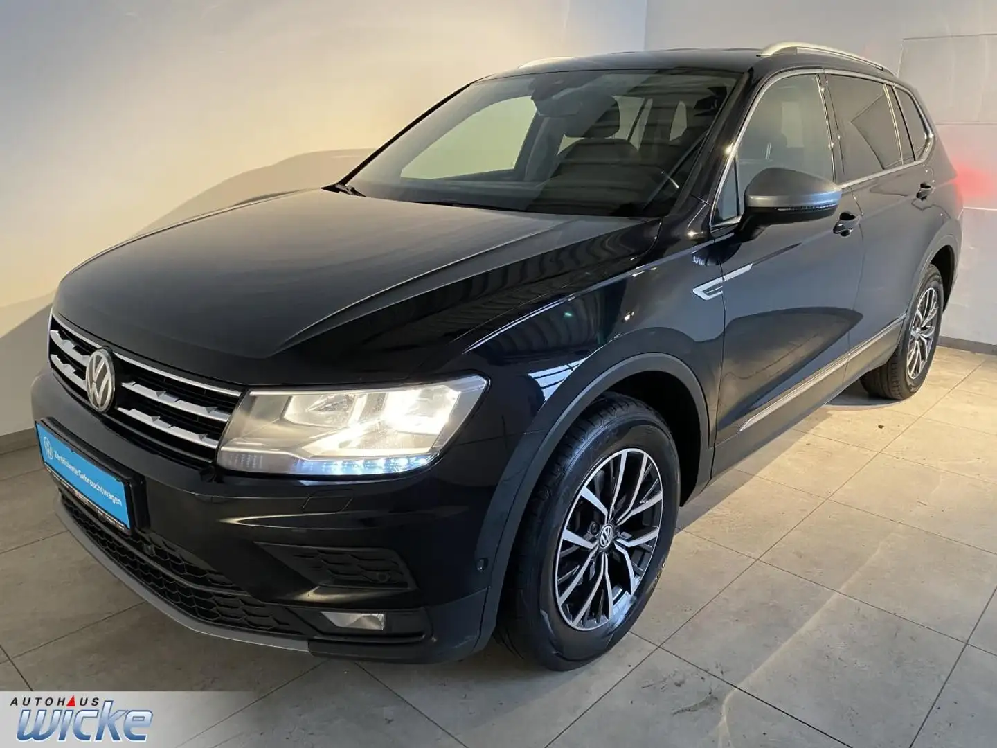 Volkswagen Tiguan Allspace 2.0 TDI Comfortline NAVI KLIMA PDC crna - 2
