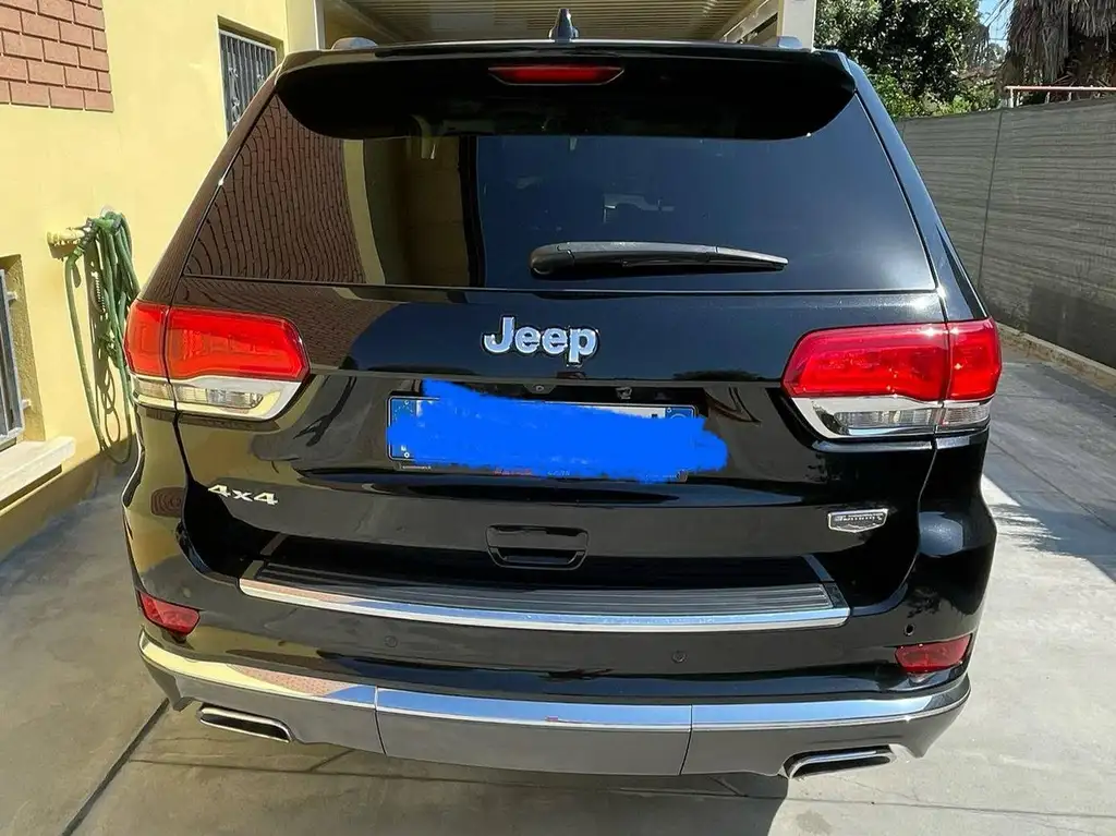 Jeep Grand Cherokee 2017 из Европы — купить под ключ