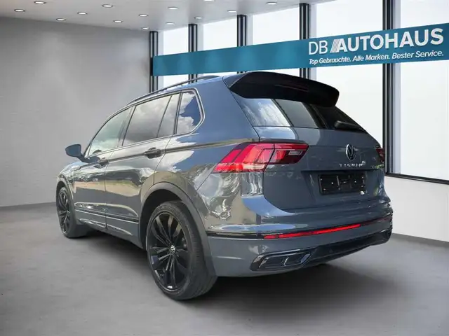 Volkswagen Tiguan view 6