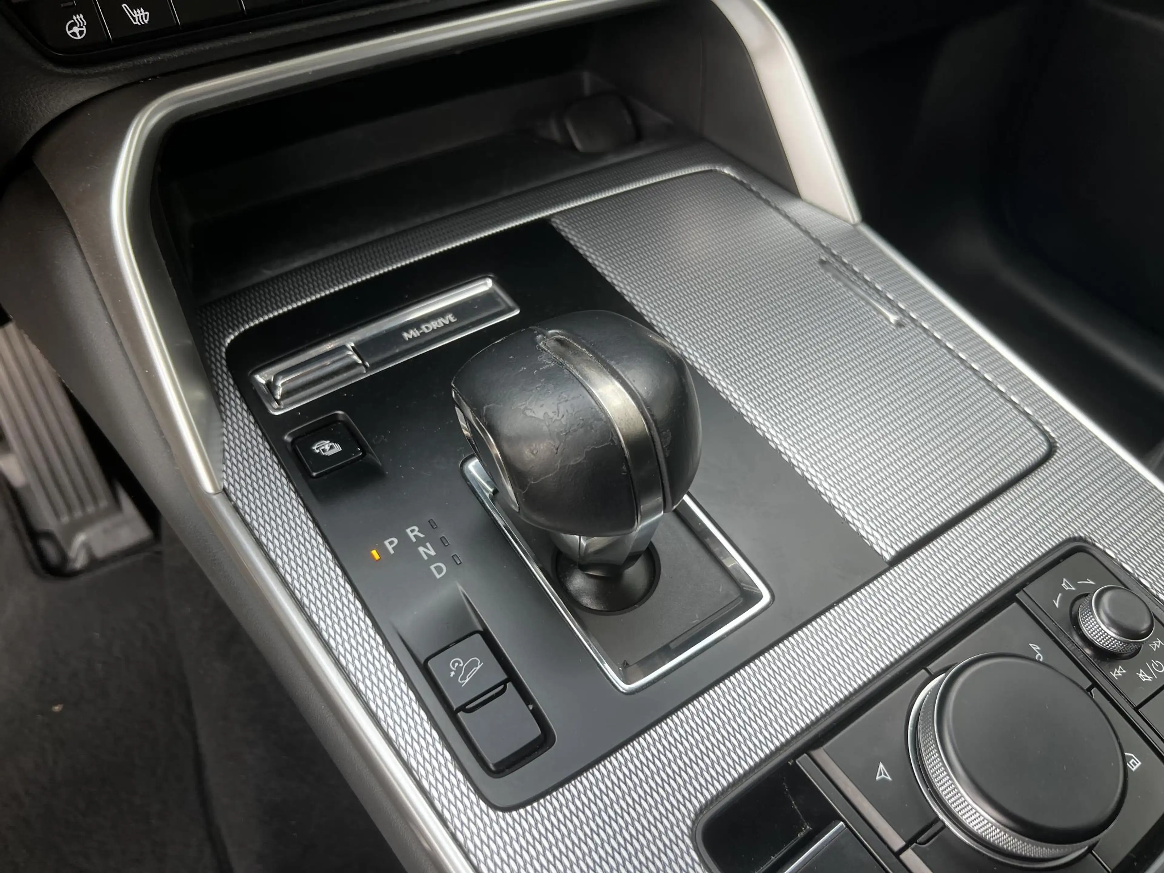 Mazda CX-60 2.5 e-SkyActiv PHEV Exclusive-Line | Apple CarPlay — photo 27