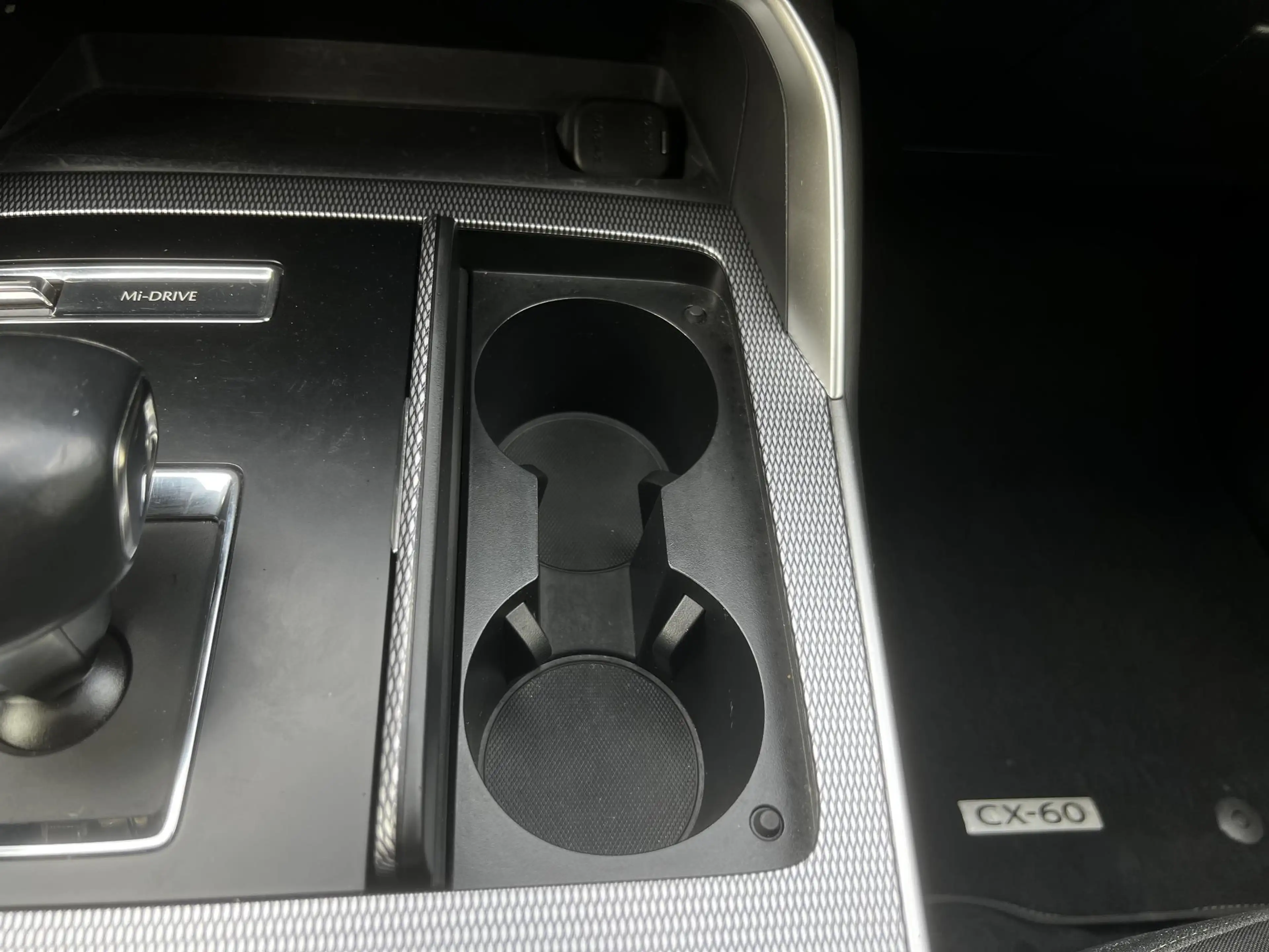Mazda CX-60 2.5 e-SkyActiv PHEV Exclusive-Line | Apple CarPlay — photo 15