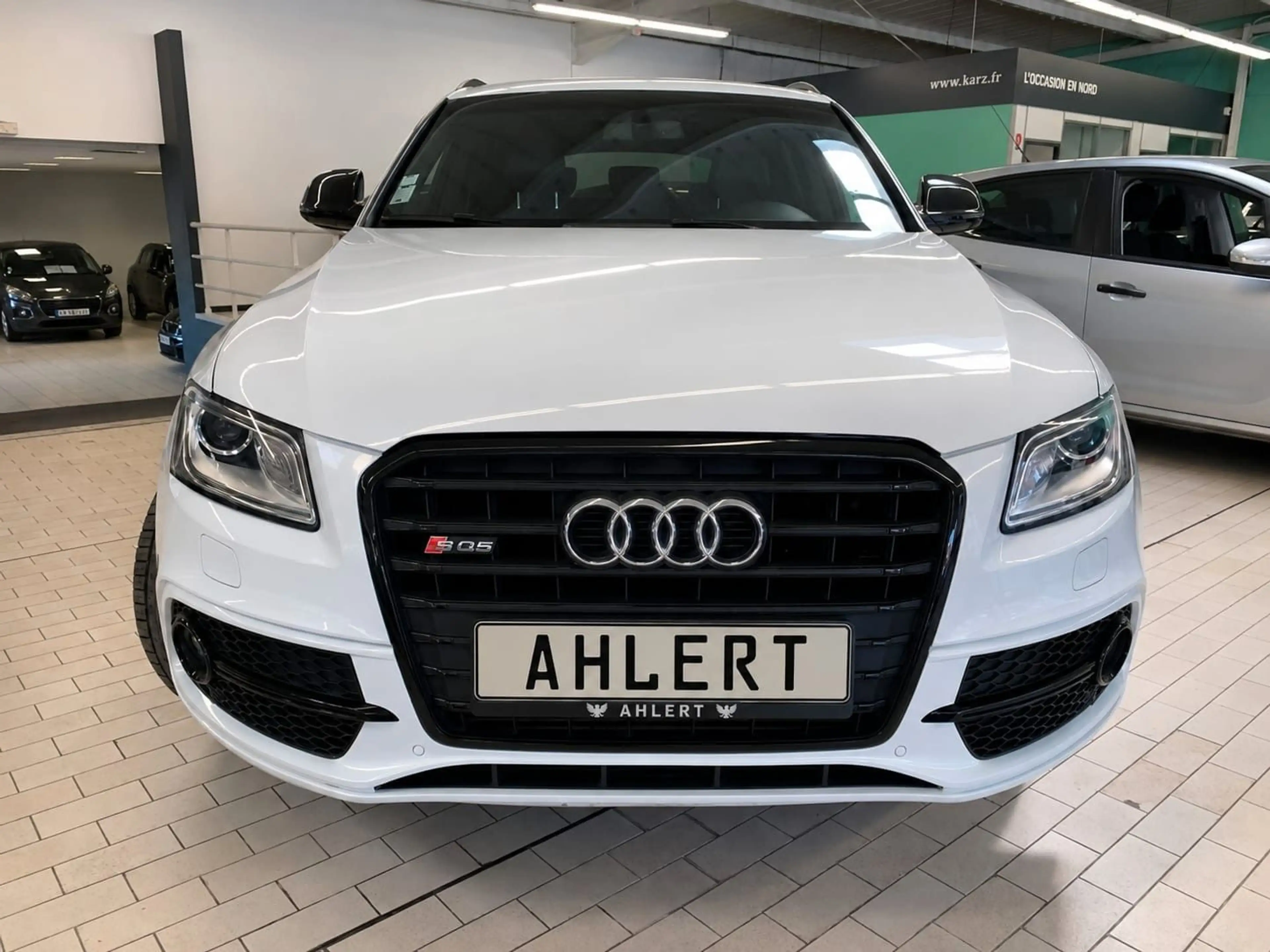 Audi SQ5 3.0 TDI plus quattro ab ca. 15.09.26 — photo 2