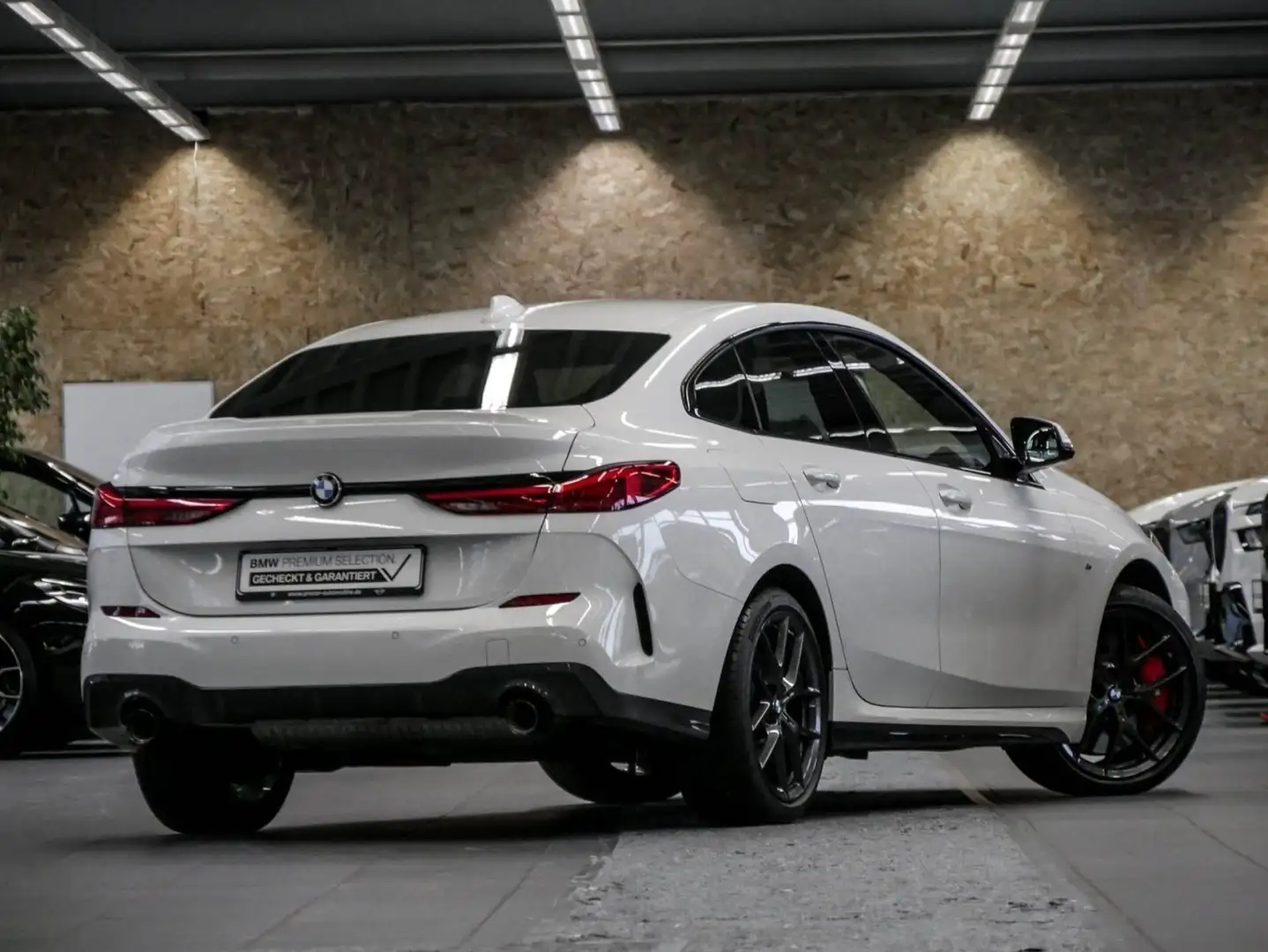 BMW 220 i Gran Coupé M Sport NAVI LED Sound Syst. LM Weiß - 2