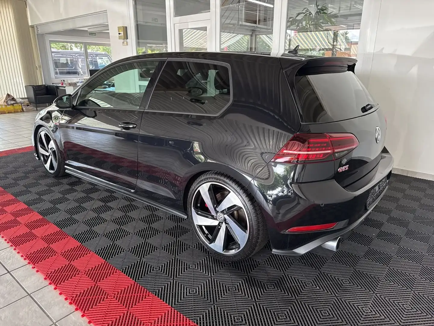 Volkswagen Golf GTI 3p 2.0 tsi Gti Performance 245cv *IN ARRIVO Nero - 2
