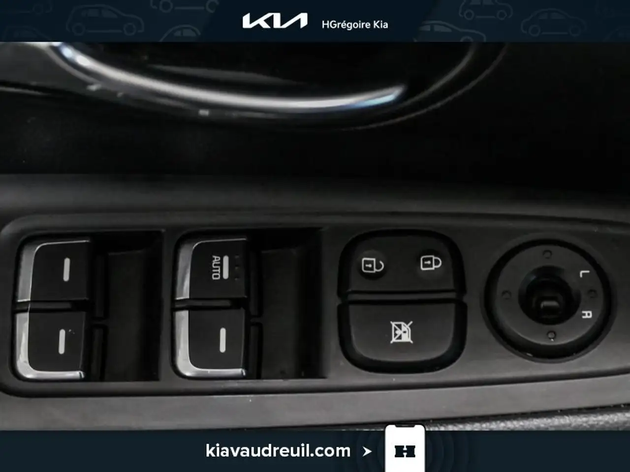 Kia Rondo снимка Kia Rondo