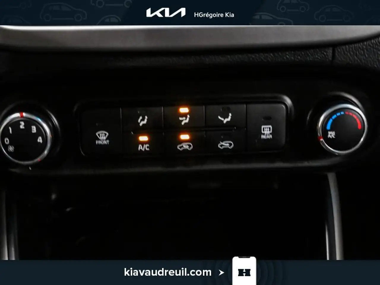 Kia Rondo снимка Kia Rondo