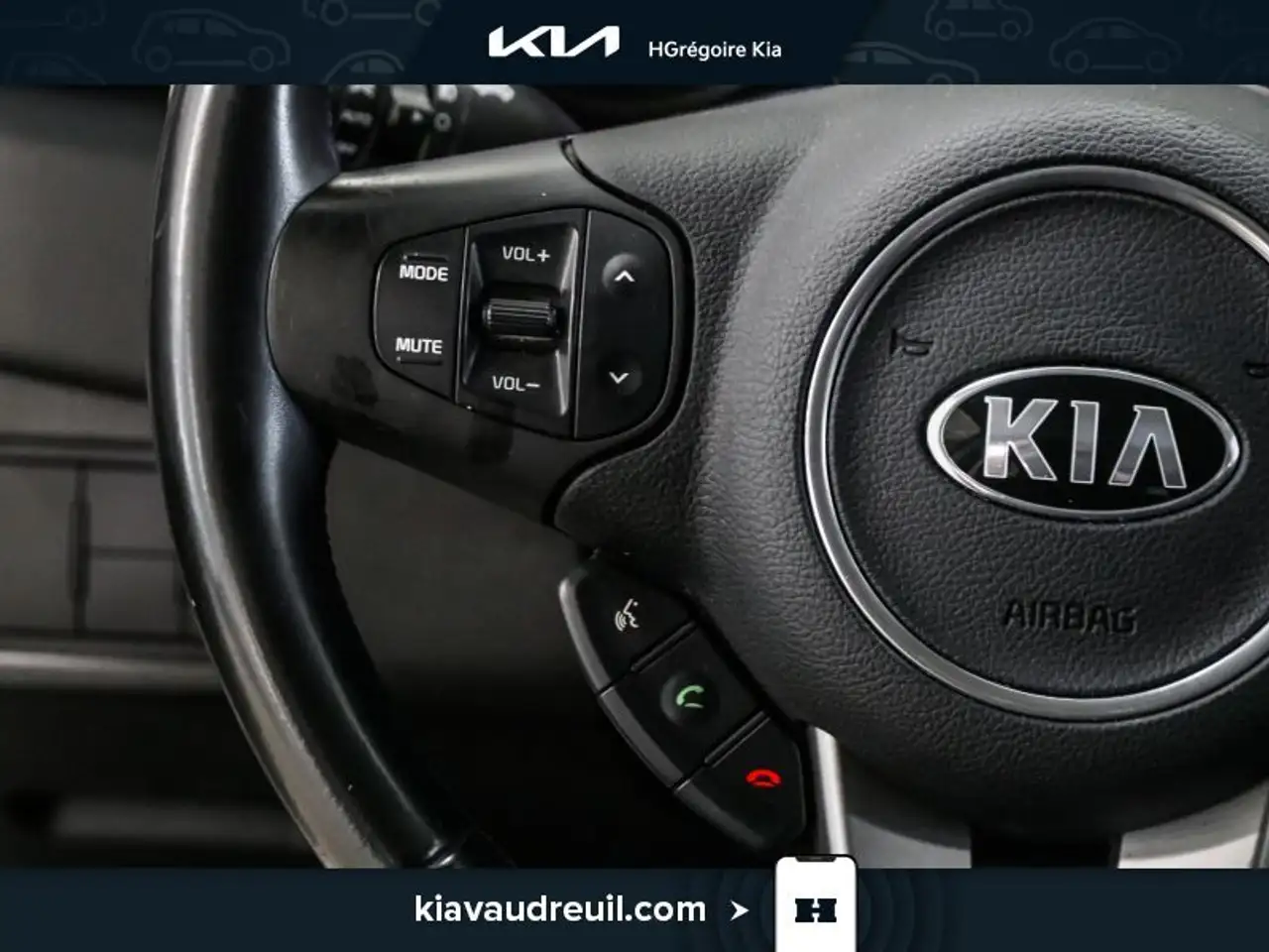 Kia Rondo снимка Kia Rondo