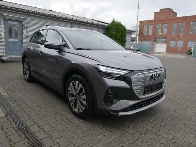 Audi Q4 e-tron 45 advanced quattro Navi LED Kamera