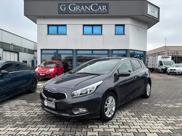 Kia Ceed / cee'd 1.4 CVVT 5 porte Cool VEDI INFO!!!!!!!