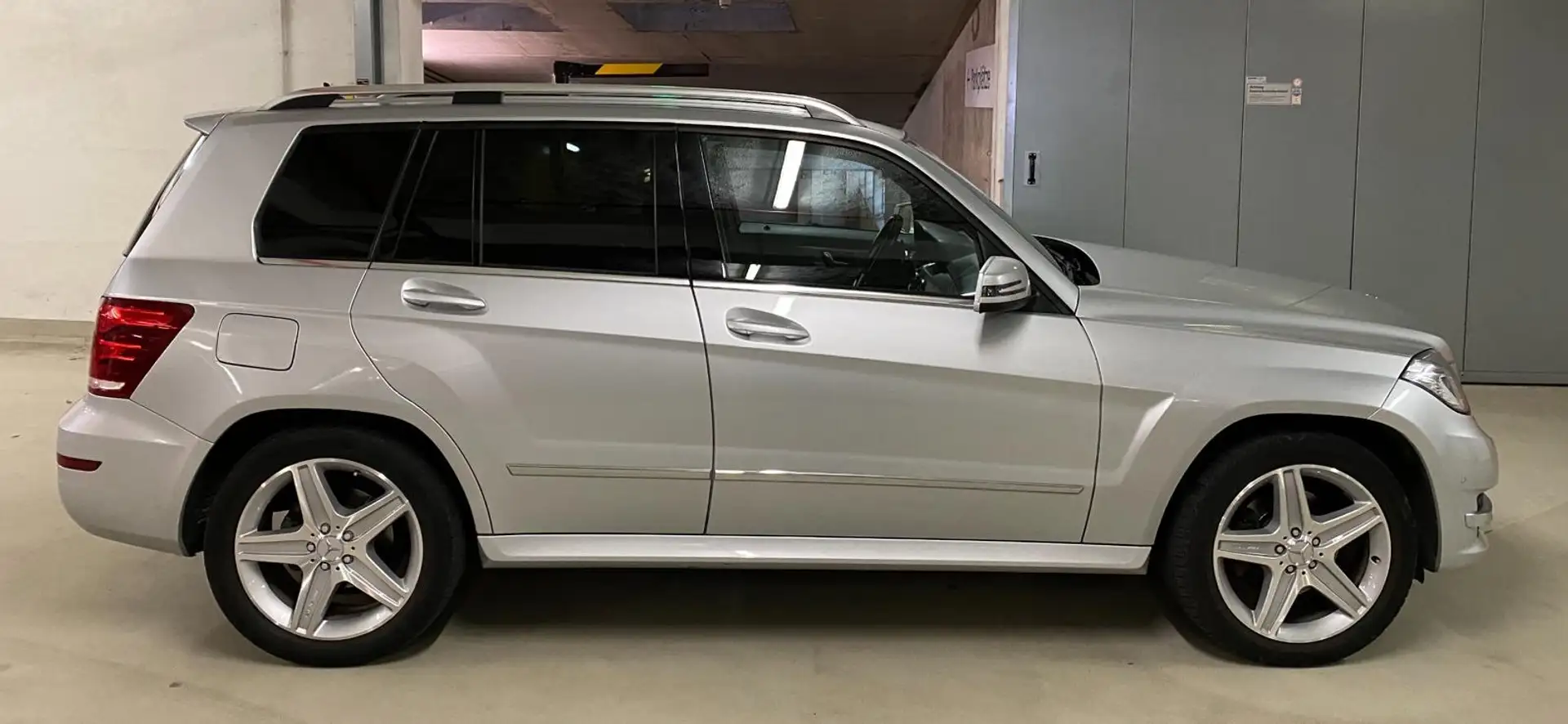 Mercedes-Benz GLK 350 GLK 350 CDI 4Matic (BlueEFFICIENCY) 7G-TRONIC Zilver - 1