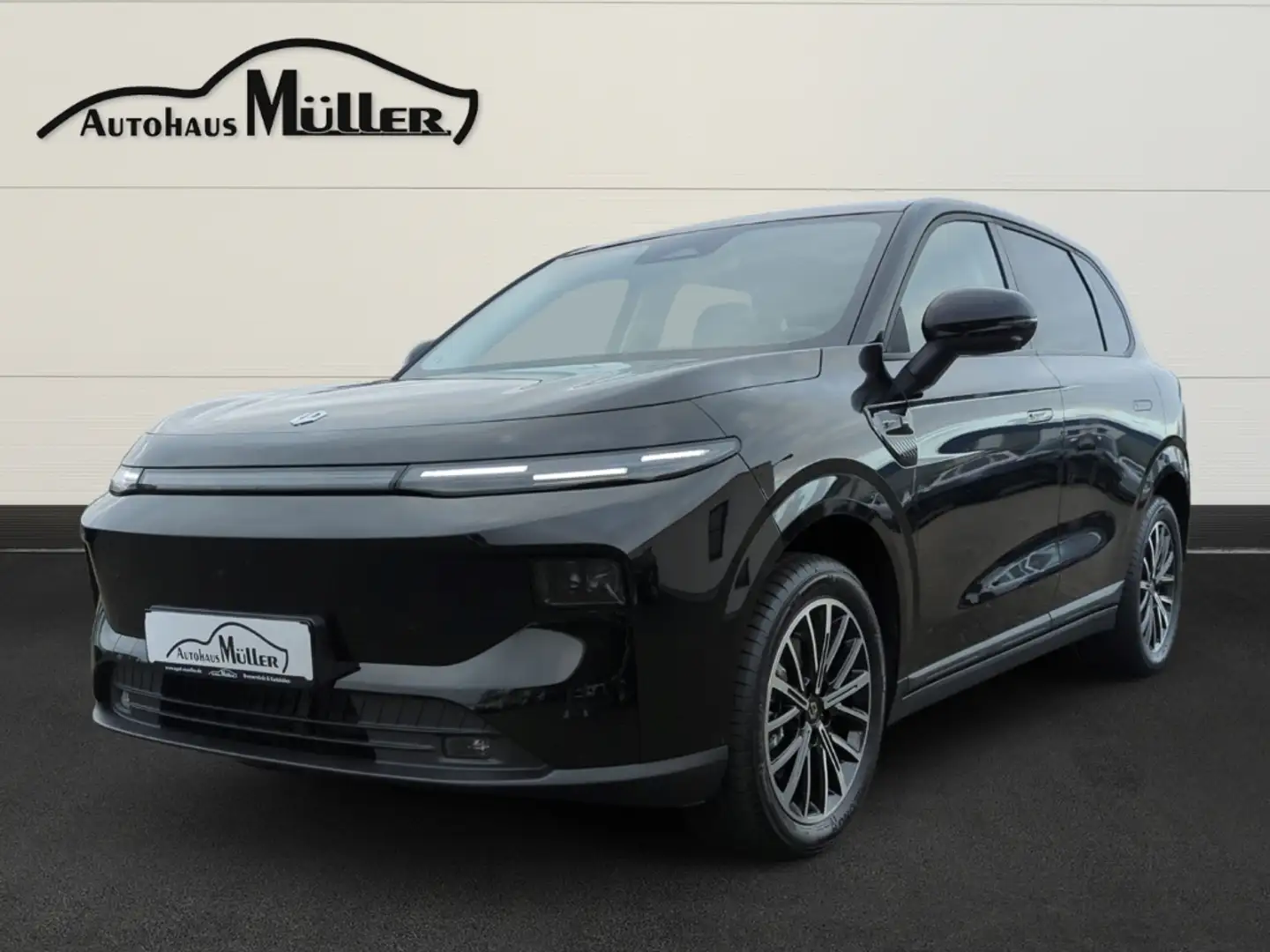 Leapmotor Інші BEV Design Pro Max +Klimasitze+Pano+Ambilight+ Чорний - 1