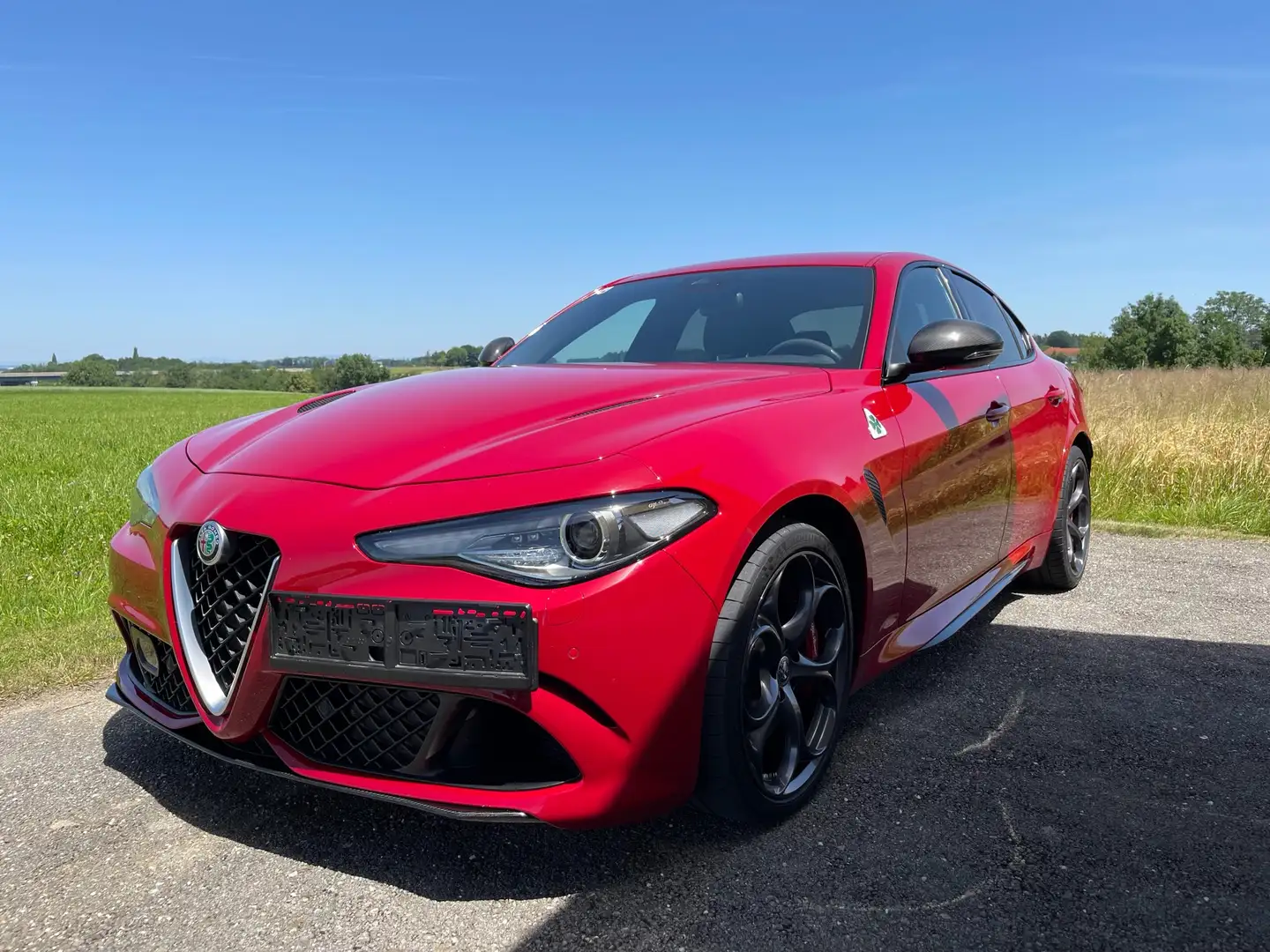 Alfa Romeo Giulia Quadrifoglio 2,9T V6 510 AT RWD - 1