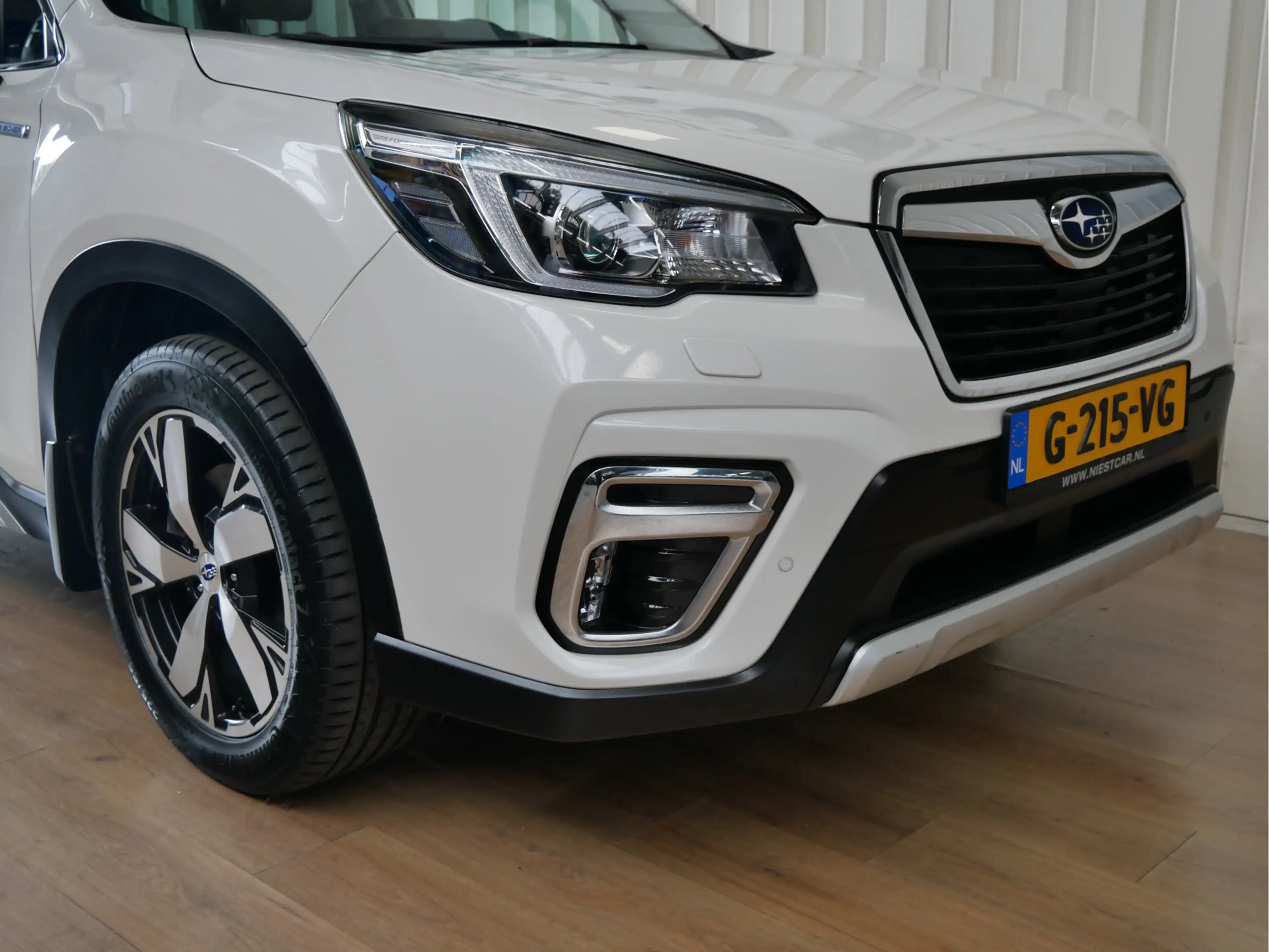 Subaru Forester 2.0i e-BOXER First Edition — photo 4