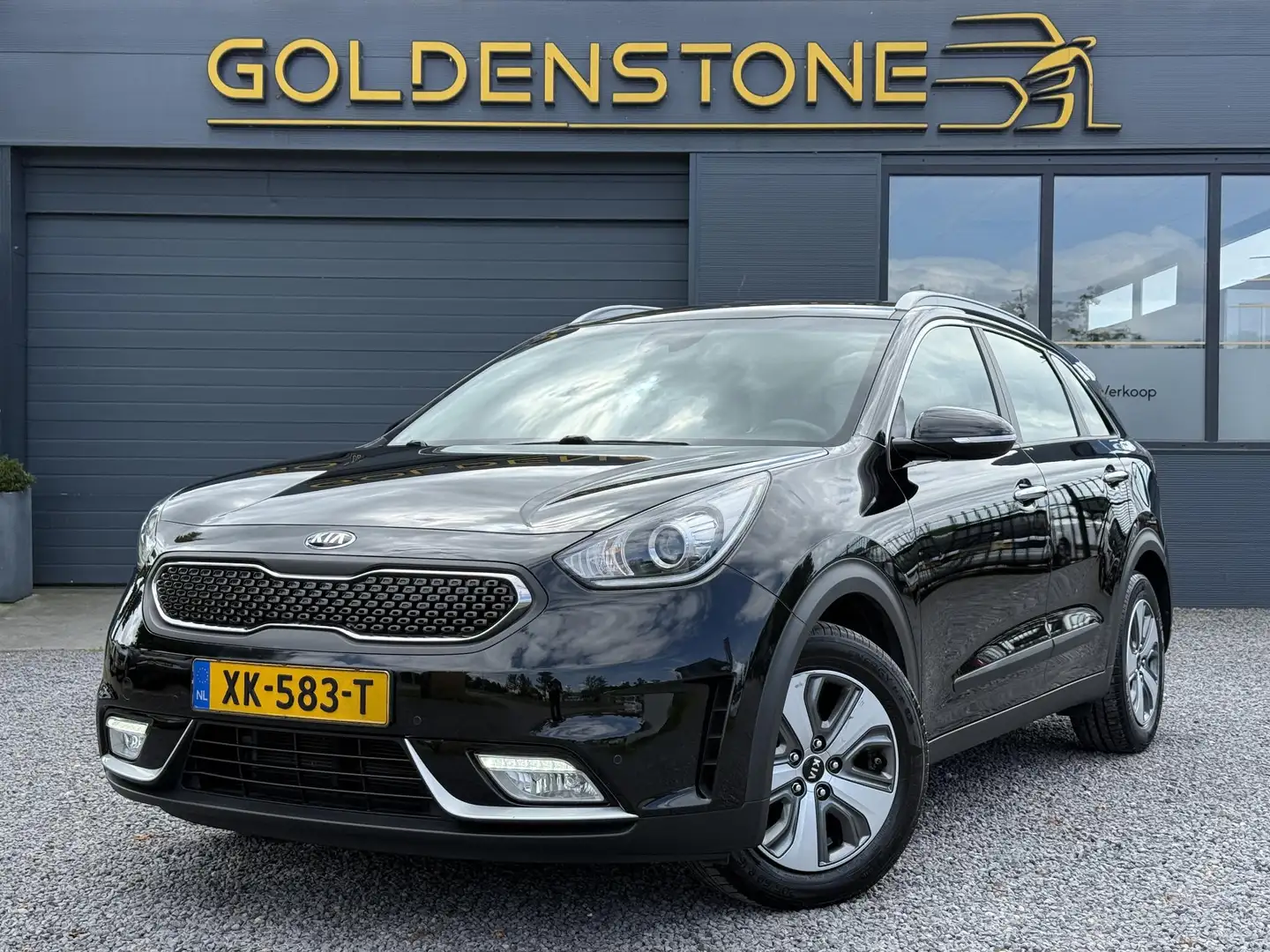 Kia Niro 1.6 GDi Hybrid ExecutiveLine 2e Eigenaar,Dealer On Zwart - 1