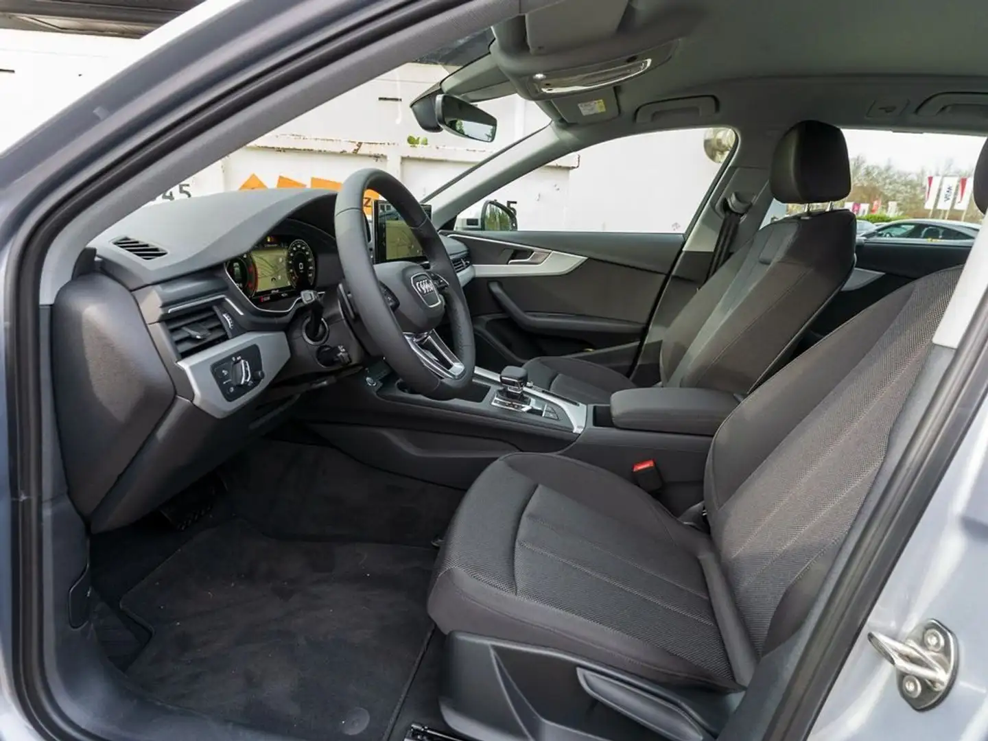 Audi A4 Avant 40 TDI S TRONIC Plateado - 2