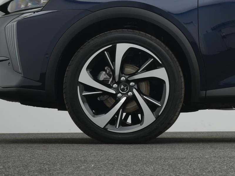 DS Automobiles DS 7 Crossback DS7 Etoile Blue HDI 130 — photo 8