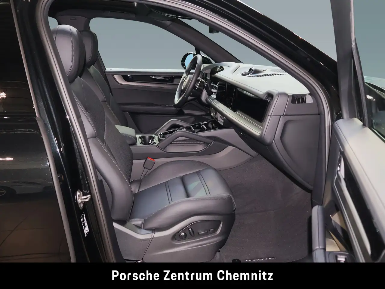 Porsche Cayenne E-Hybrid Black Edition!;Sitzbelüft.;Head-Up;InnoDr 13