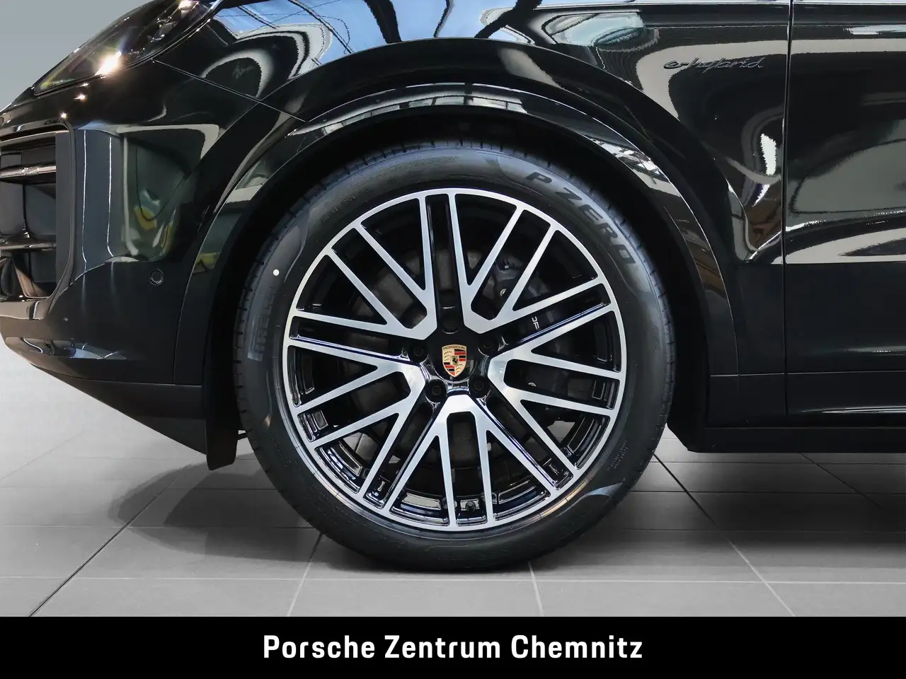 Porsche Cayenne E-Hybrid Black Edition!;Sitzbelüft.;Head-Up;InnoDr 6