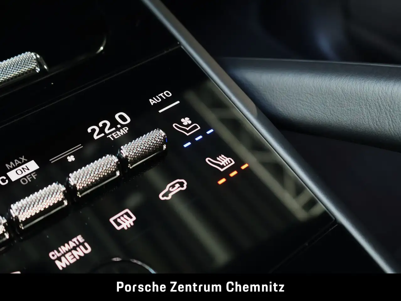 Porsche Cayenne E-Hybrid Black Edition!;Sitzbelüft.;Head-Up;InnoDr 15