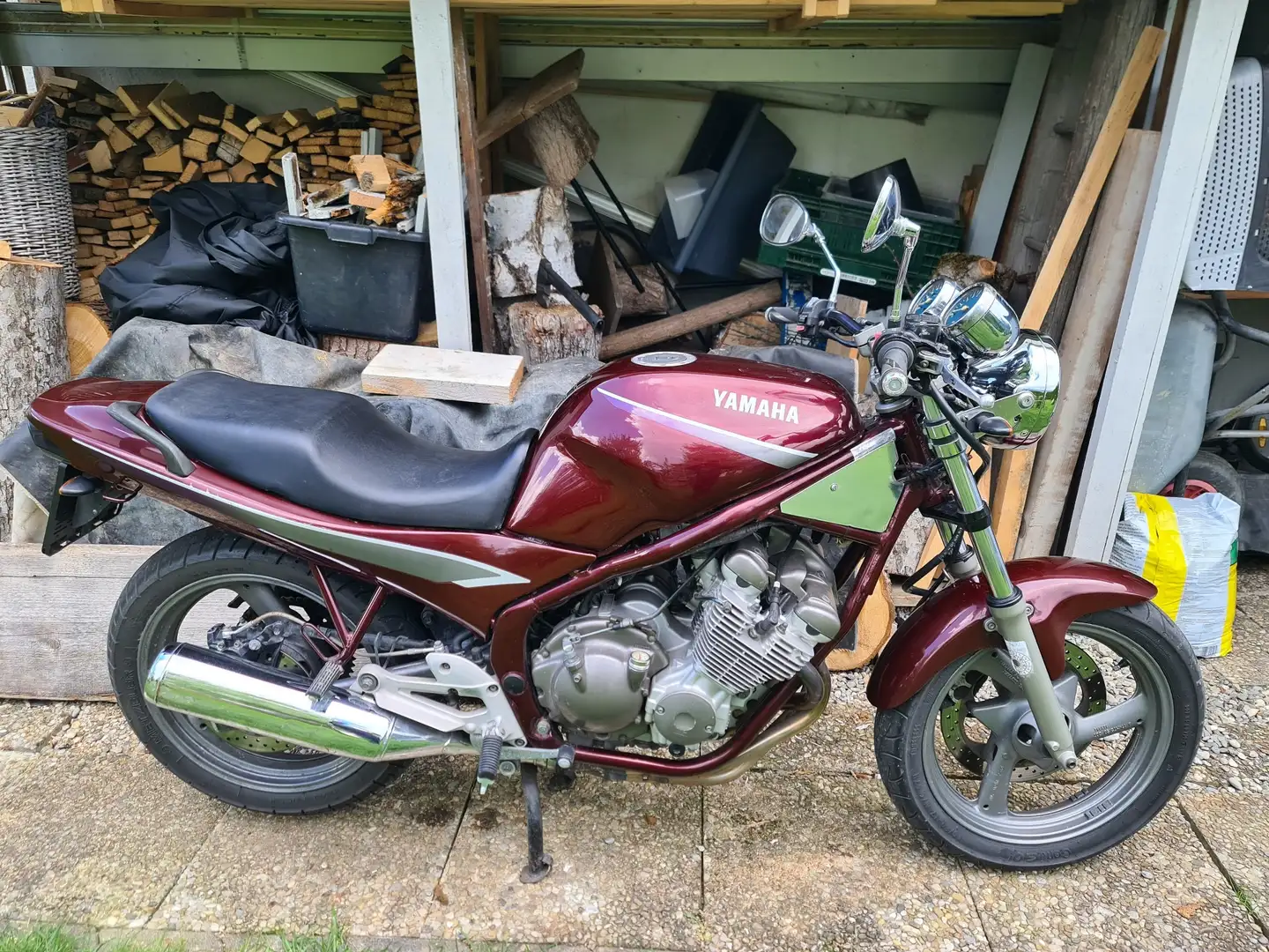 Yamaha XJ 600 Red - 1