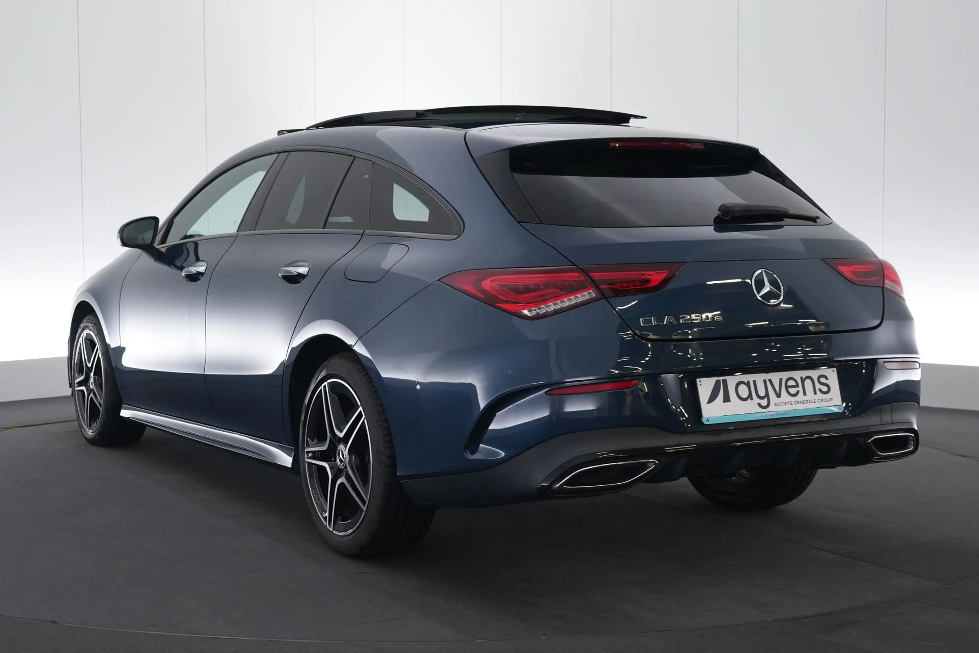 Mercedes-Benz CLA 250 SB 250e PHEV Business Solution AMG Line Plus LEDER — photo 9