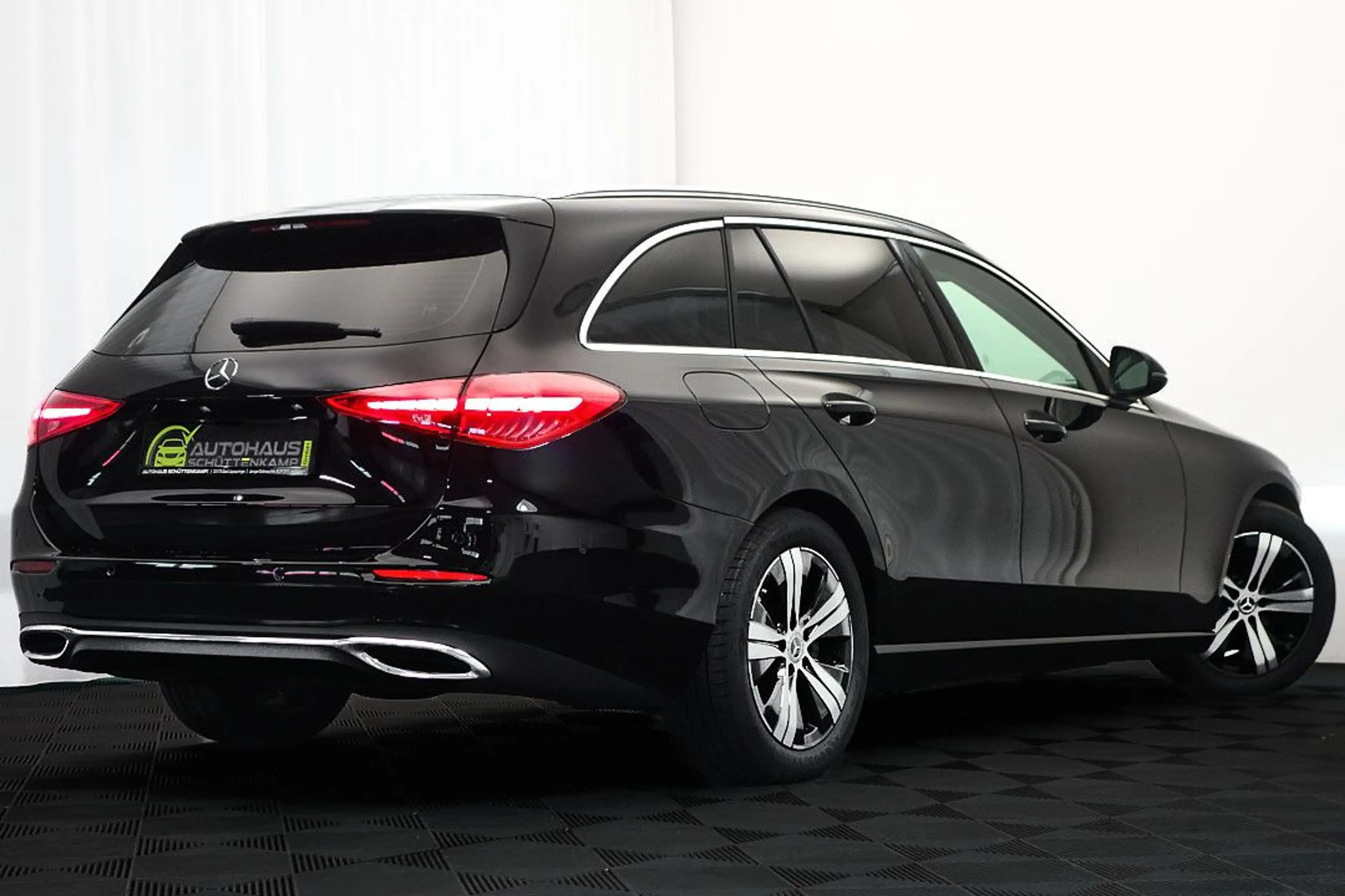 Mercedes-Benz C 200 d T 9G-TRONIC RFKMRA+E-HECK+E-SITZE+ACC+LED — photo 7