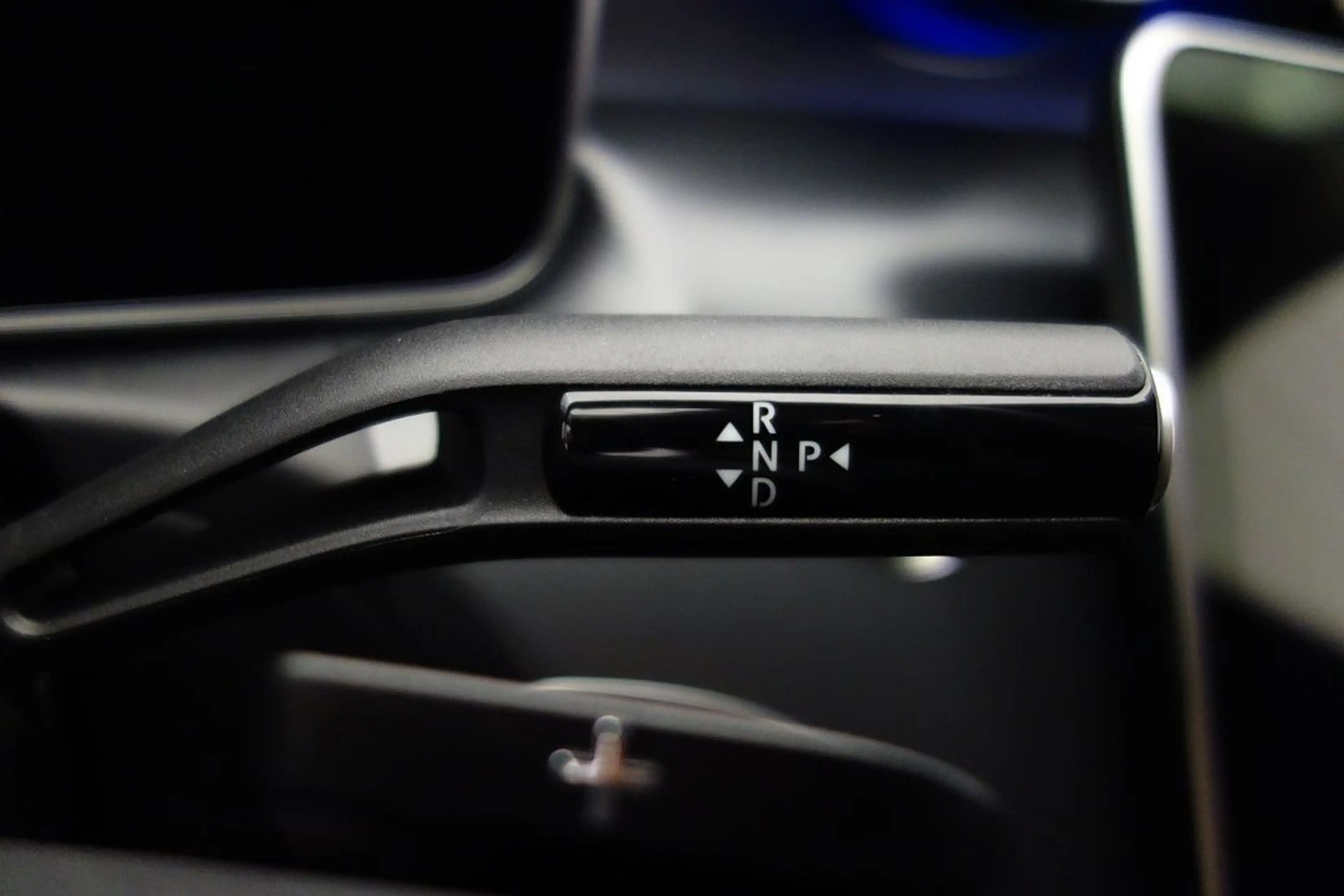Mercedes-Benz C 200 d T 9G-TRONIC RFKMRA+E-HECK+E-SITZE+ACC+LED — photo 34
