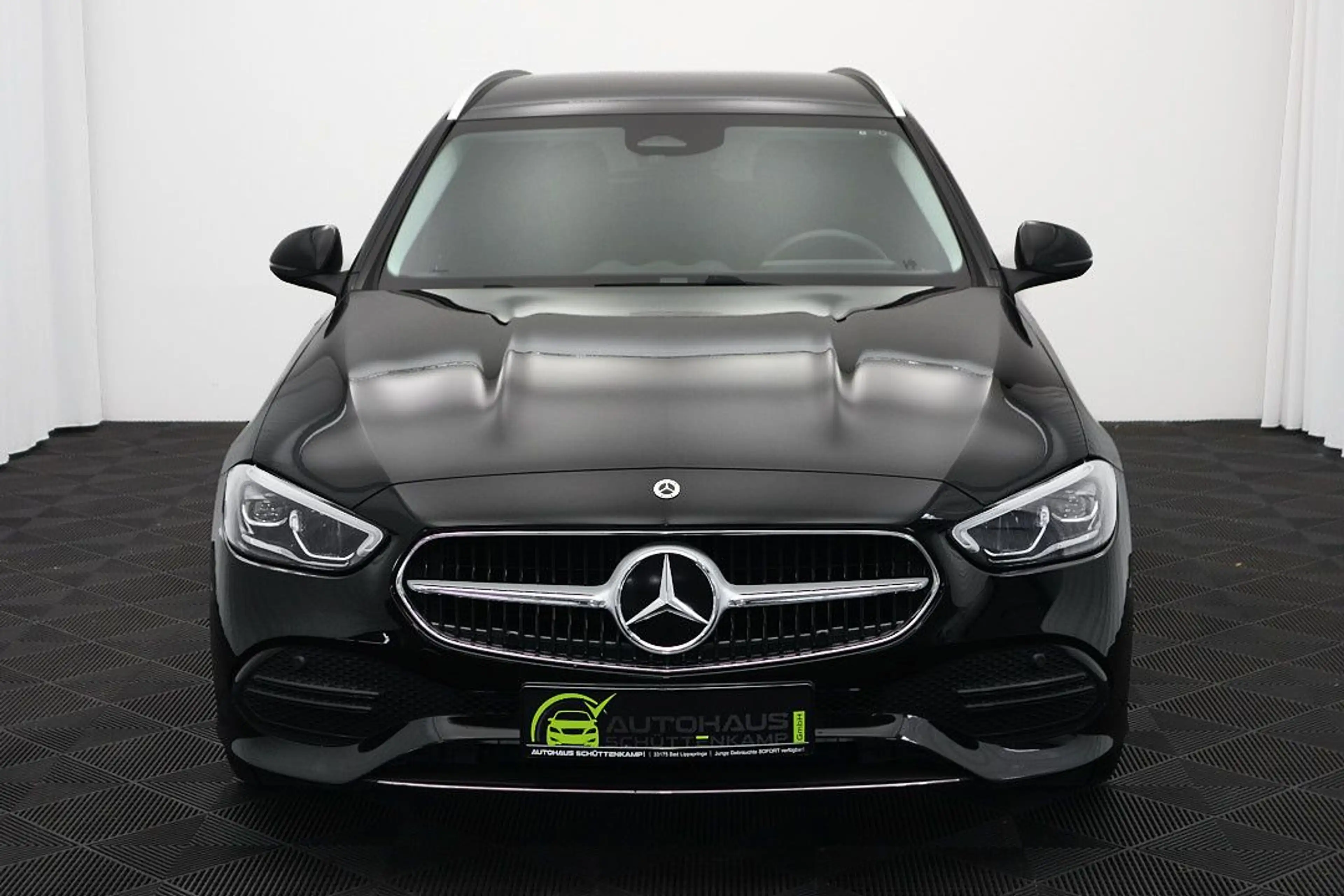 Mercedes-Benz C 200 d T 9G-TRONIC RFKMRA+E-HECK+E-SITZE+ACC+LED — photo 2