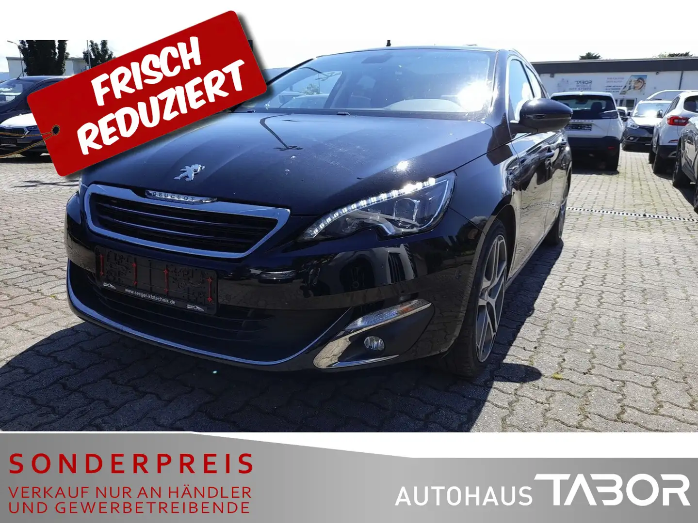 Peugeot 308 2.0 BlueHDi 150 SW Allure LED Pano Nav PDC Schwarz - 1