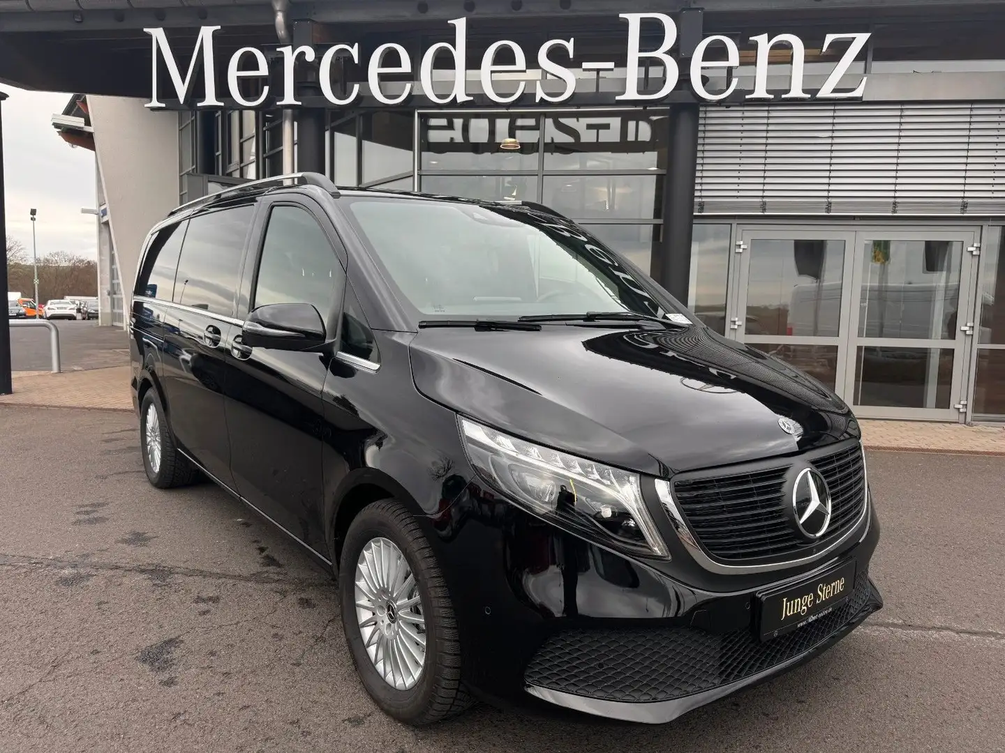 Mercedes-Benz EQV 300 300 AVANTGARDE 360Kamera DISTRONIC Leder Noir - 1