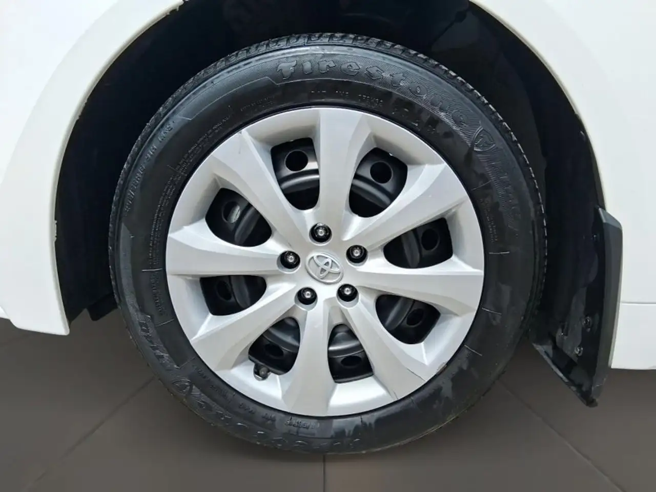 Toyota Corolla снимка Toyota Corolla