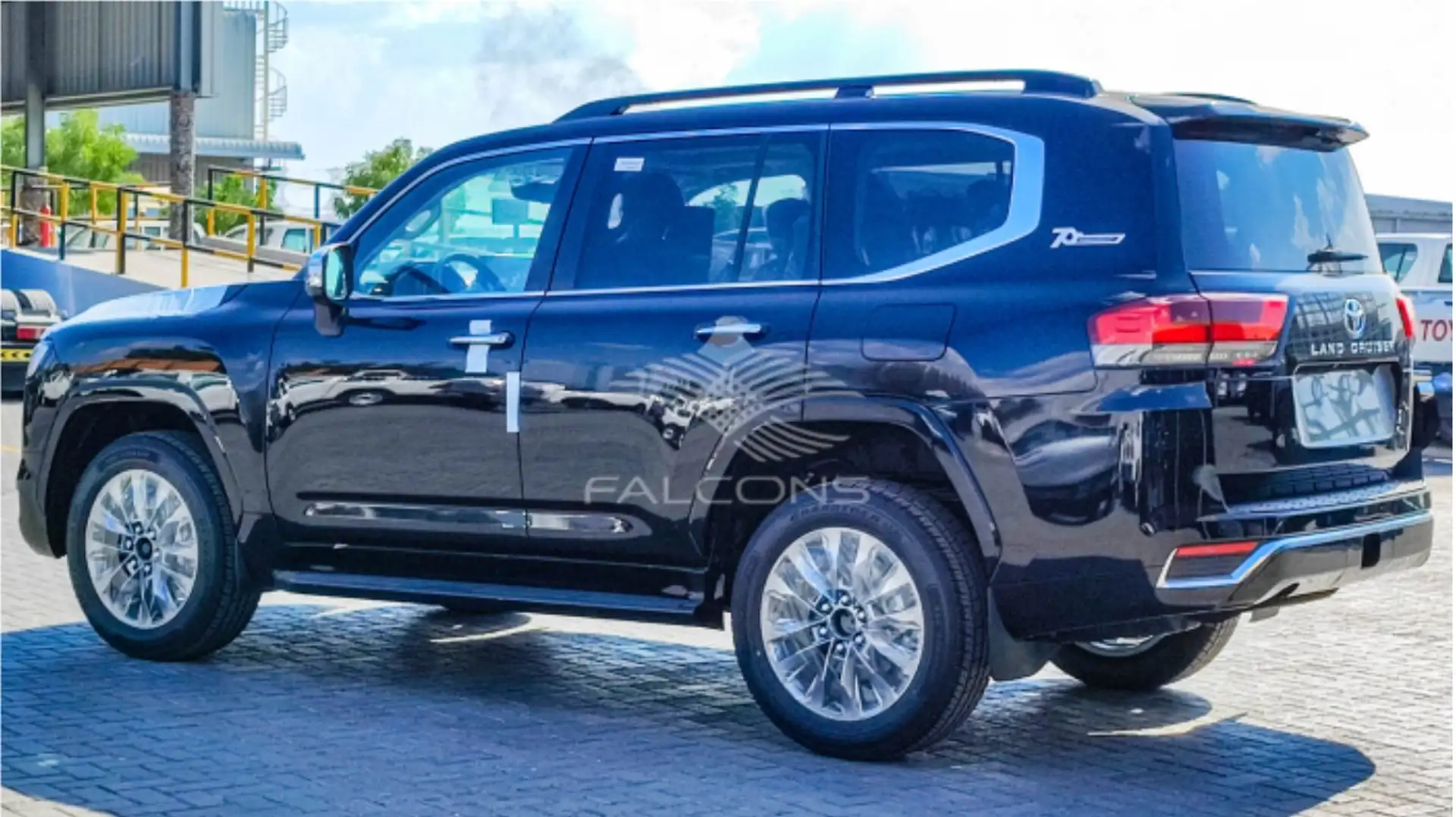 Toyota Land Cruiser 300 VX-R 3.5L A/T 2025* FOR EXPORT OUT OF EU* Schwarz - 2