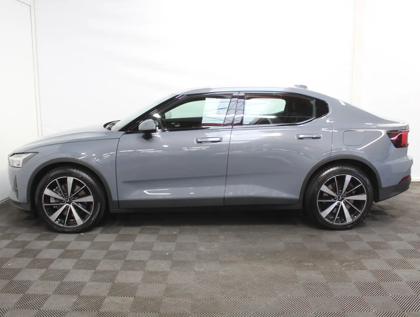 Polestar 2 Long Range Dual Motor Launch Edition 78kWh 360CAME Grijs - 2
