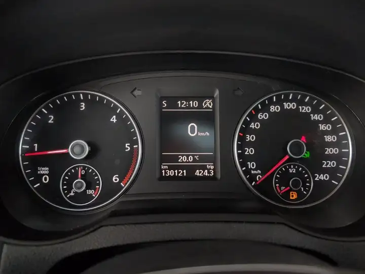 Volkswagen Sharan 2017, foto 18