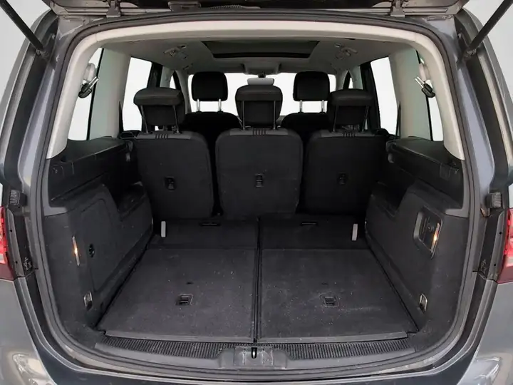 Volkswagen Sharan 2017, foto 16