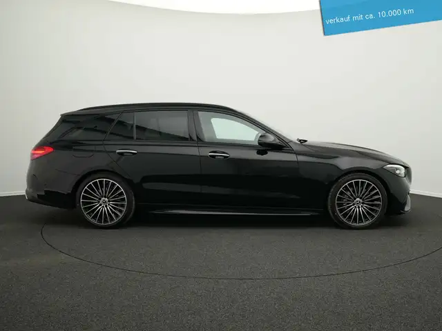 Mercedes-Benz C-Class view 5