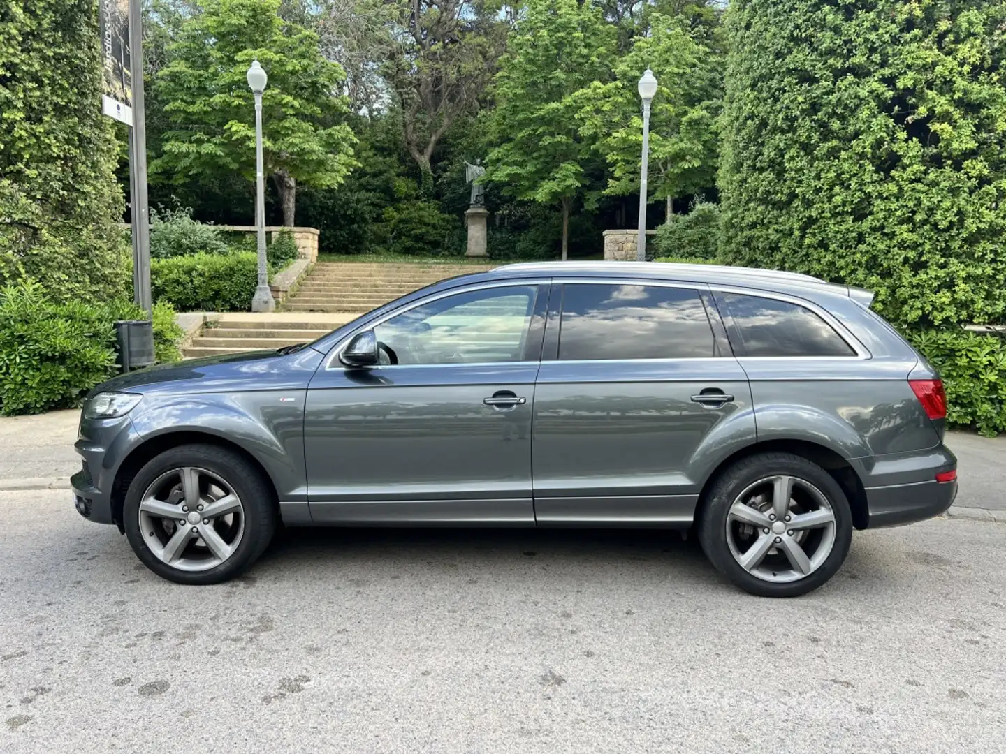 Audi Q7 3.0TDI Ambition 245 Tiptronic Bleu - 2