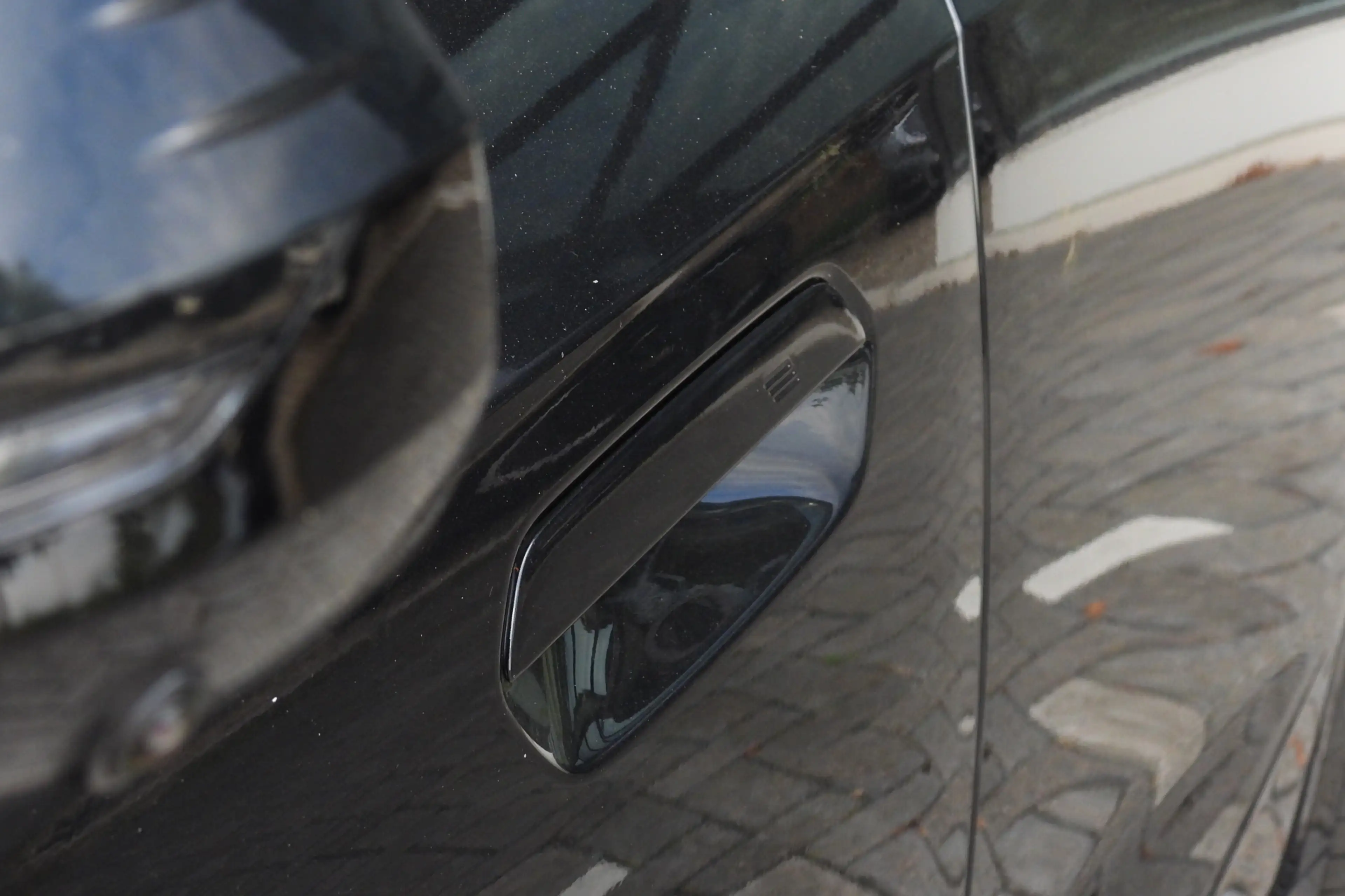 BMW iX1 eDrive20 M Sport / Panoramadak / Trekhaak / Sports — photo 7